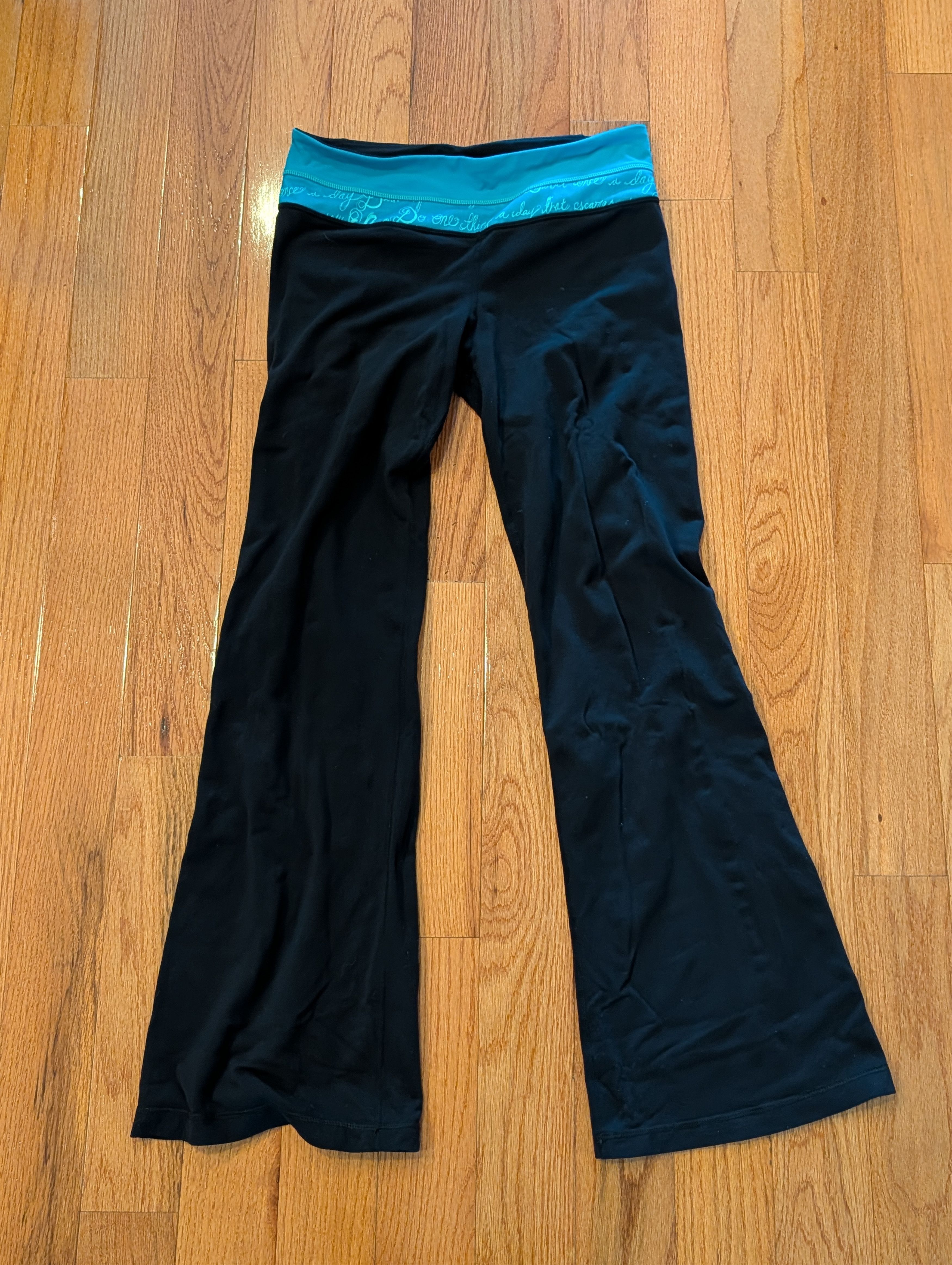 Lululemon Lululemon Flare Groove Womans Black Yoga Pants Size 31" - 1 Thumbnail