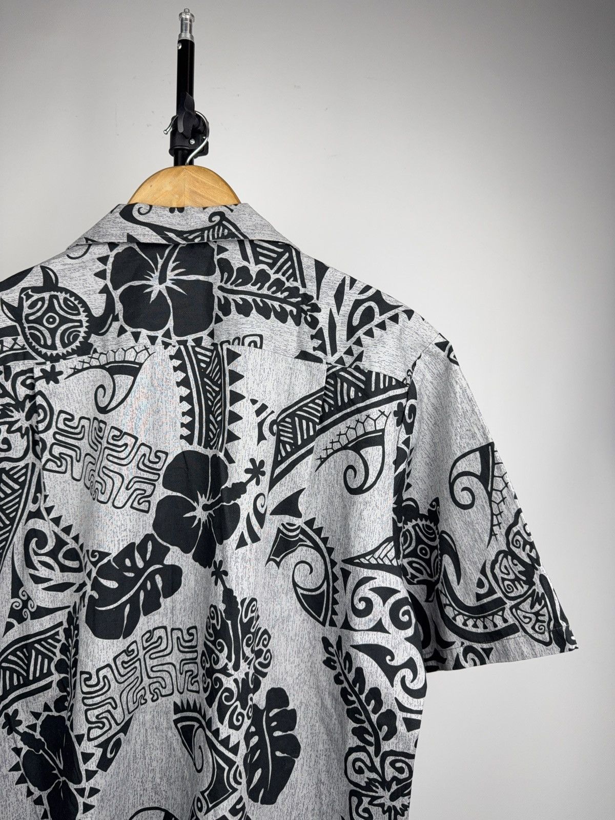 Vintage Retro Vintage Surf RJC Tribal Aloha Shirt Made in Hawaii USA Size US L / EU 52-54 / 3 - 9 Thumbnail