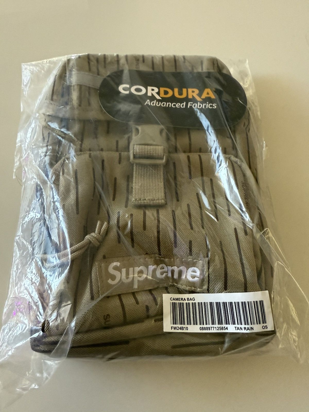 Supreme Fw24 Camera Bag in Beige, Men's