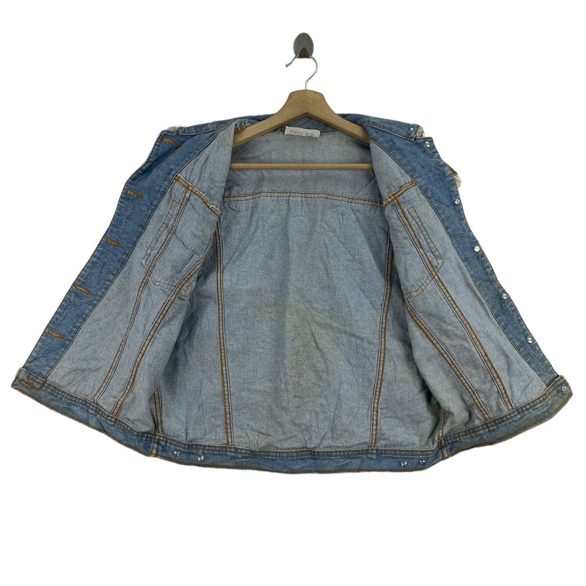 Guess × Vintage Vintage GUESS Retro Style Button Up Sleeveless Denim Jeans Size US M / EU 48-50 / 2 - 7 Thumbnail