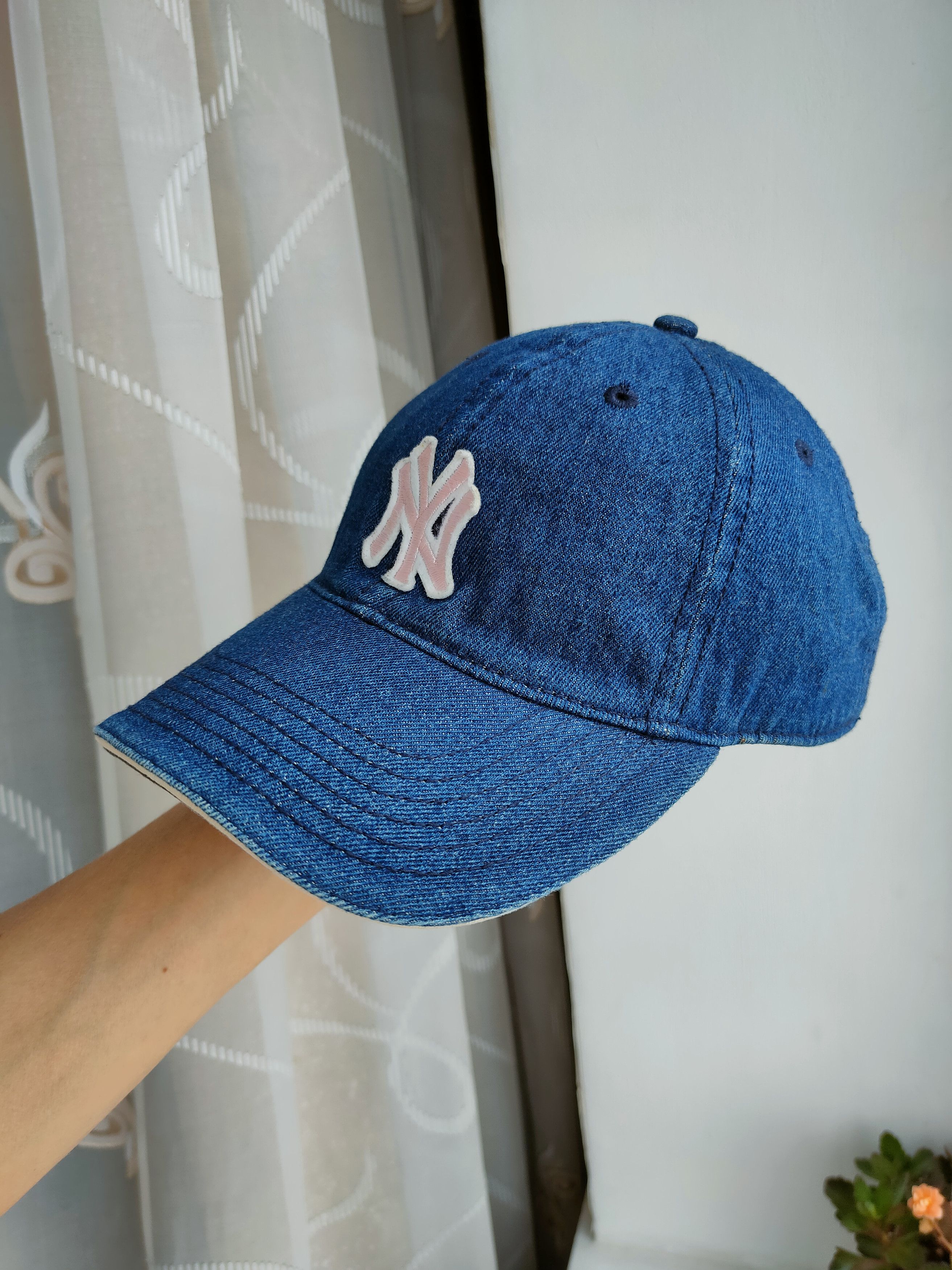 MLB × Twins Enterprise Inc. Vintage NY Yankees MLB Denim with Pink Logo Cap Unisex Size ONE SIZE - 4 Thumbnail