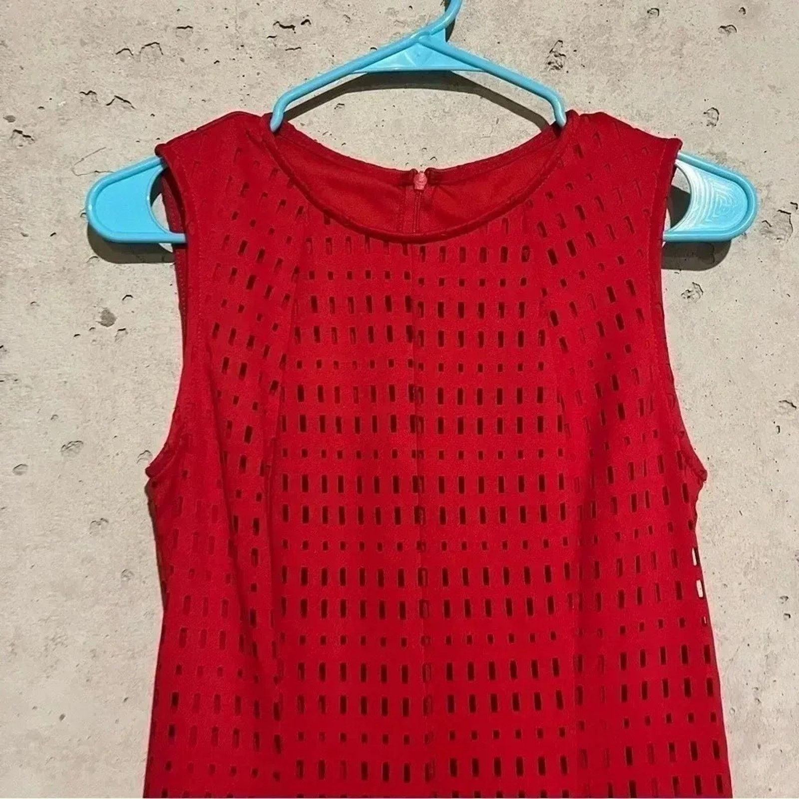 Joseph Ribkoff Joseph Ribkoff Size 4 Red Sleeveless Flare Eyelet Dress Size S / US 4 / IT 40 - 9 Thumbnail