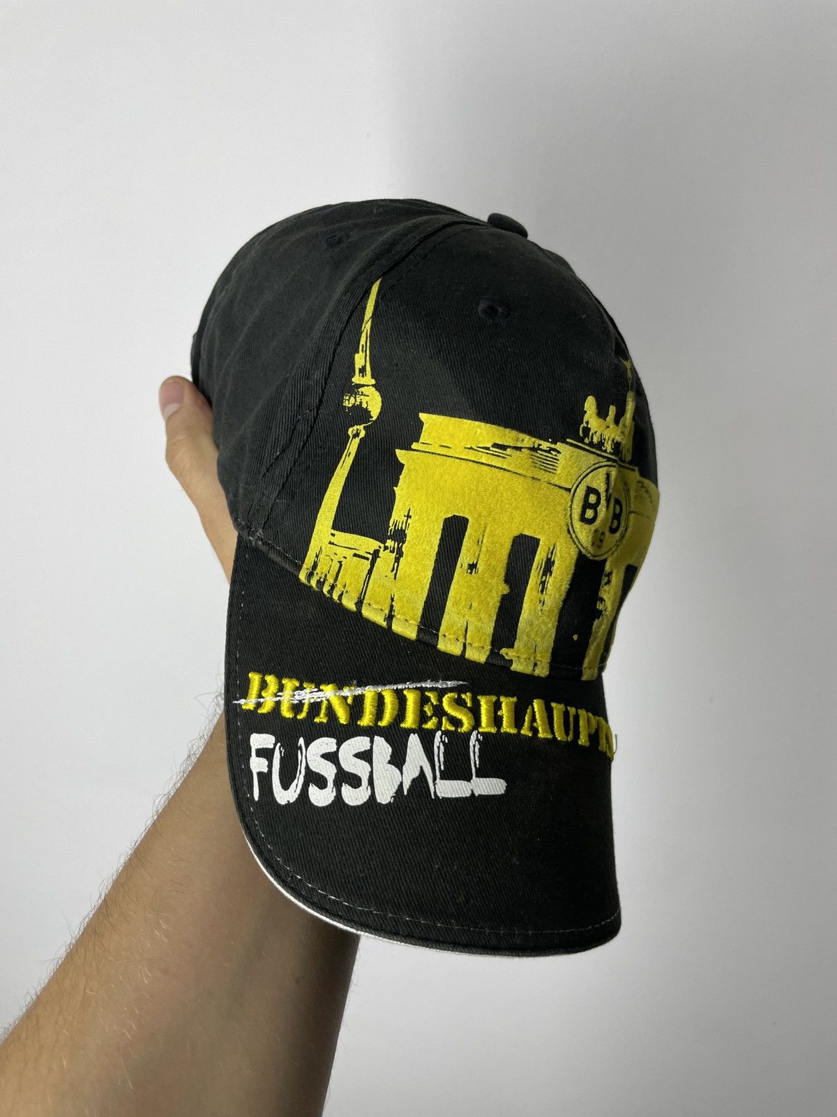 Other Vintage Faded BVB Big logo Embroidered Dortmund Cap Size ONE SIZE - 2 Thumbnail