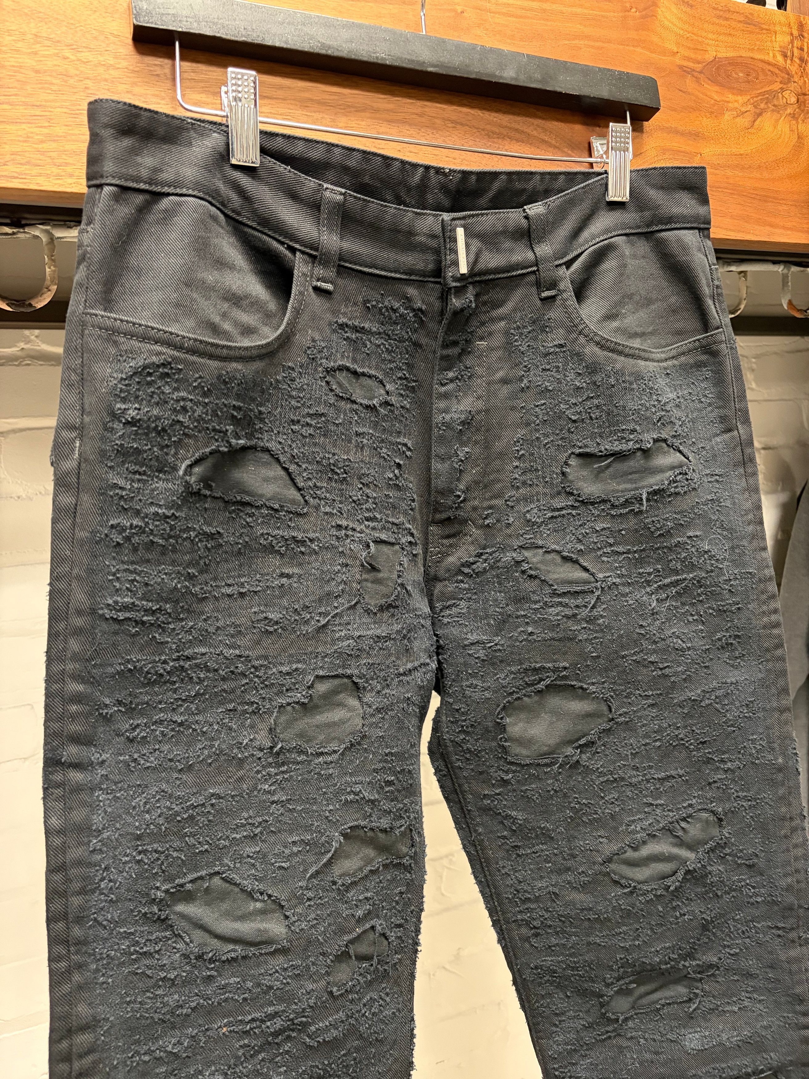 Givenchy AW2022 Givenchy by Matthew Williams ‘Boro’ Repaired Black Denim Size US 33 - 2 Thumbnail