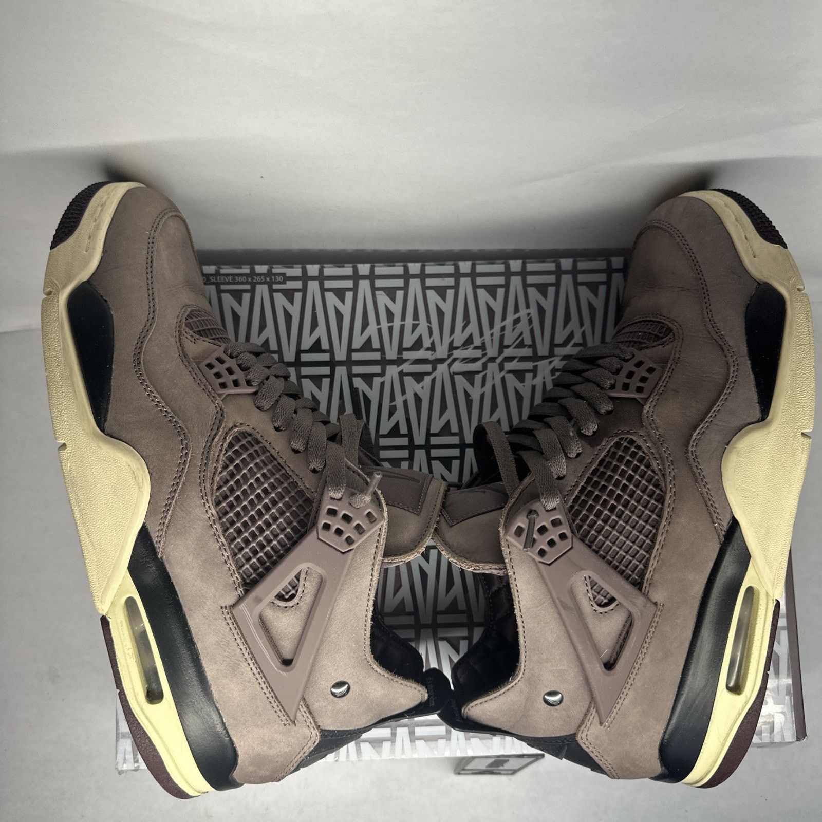 Nike A MA Maniere Jordan 4s Size 11.5 Good Condition. Size US 11.5 / EU 44-45 - 10 Thumbnail