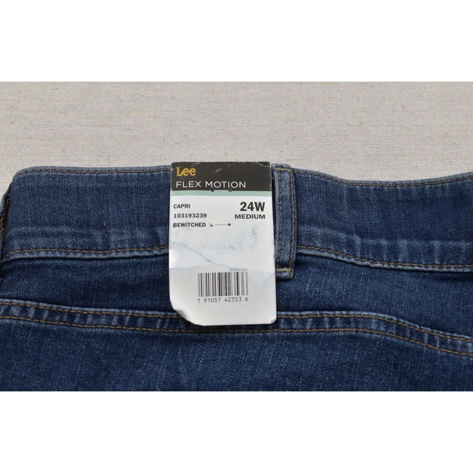 Lee Lee Jeans Capri Regular 24W Medium Bewitched Blu Womens Size 42" / US 20 - 5 Thumbnail