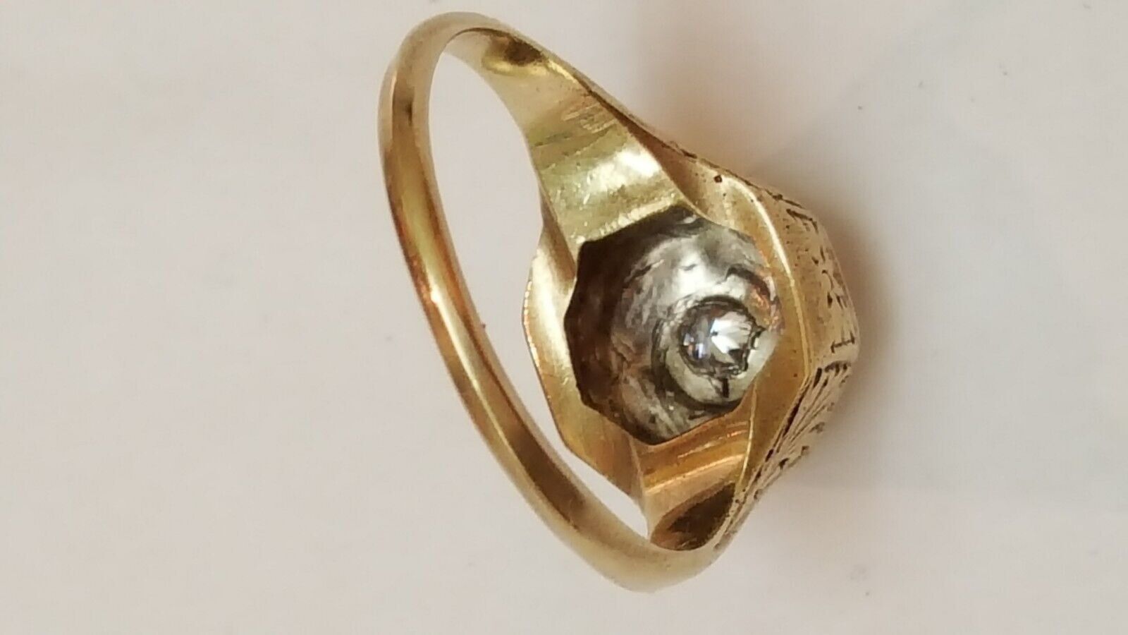 Other Antique Art Deco 2-Tone 14k Gold Filigree Diamond Ring 1900s Size ONE SIZE - 3 Thumbnail