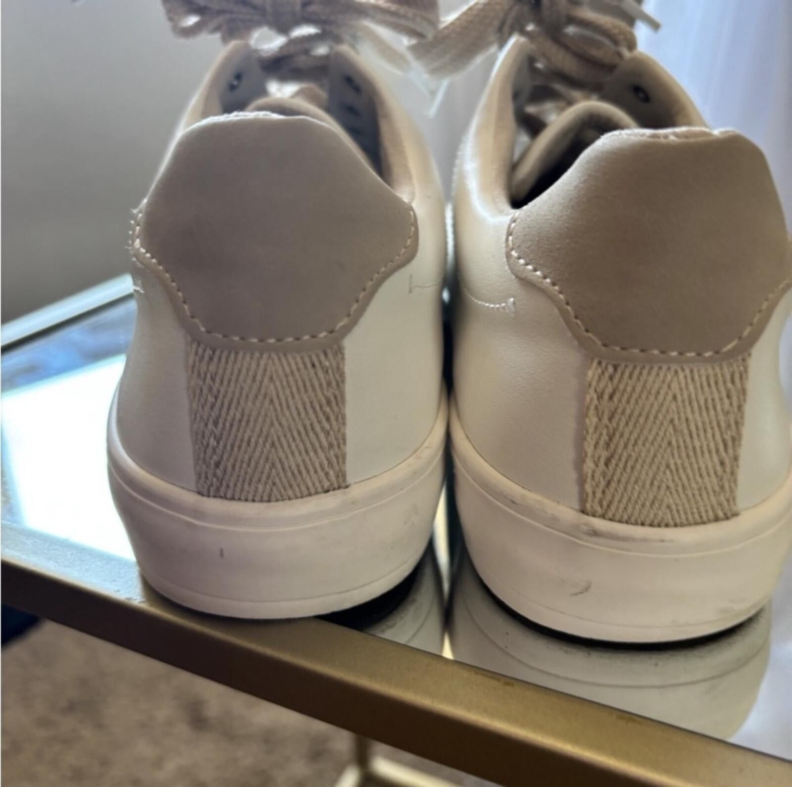 Bershka (Bershka) Cream Sneakers with Tan Laces Size US 9 / IT 39 - 9 Thumbnail