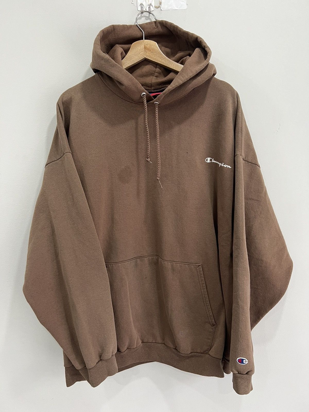 Champion Vintage Champion Chocolate Brown Hoodie Sweater xxl Size US XXL / EU 58 / 5 - 1 Thumbnail
