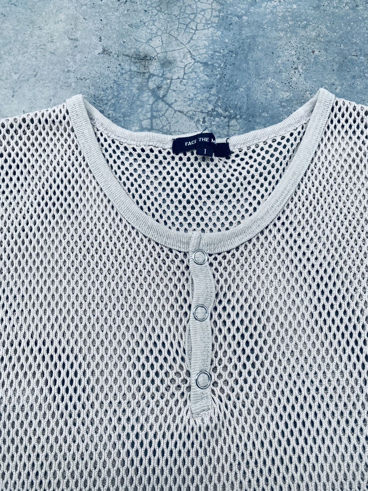 Japanese Brand Vintage Y2k Face The Music Mesh Henley Long Sleeve Size US S / EU 44-46 / 1 - 3 Thumbnail