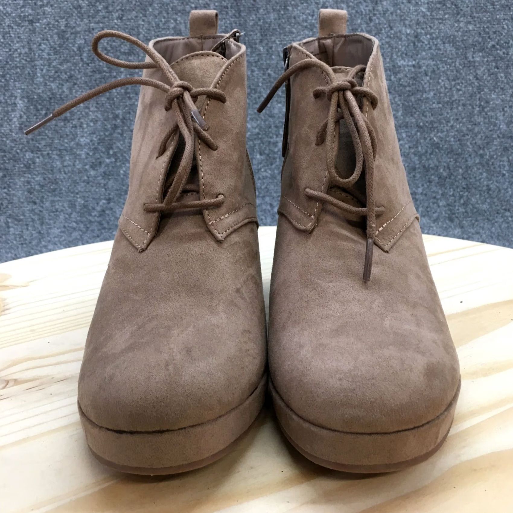 Dolce Vita Dolce Vita Boots Womens 11 Ankle Booties Wedge Brown Fabric Lace Up Zipper Size US 11 / IT 41 - 7 Thumbnail