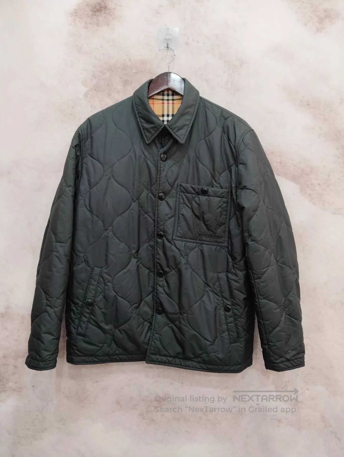 Burberry Black Quilted Button. Size US S / EU 44-46 / 1 - 1 Thumbnail