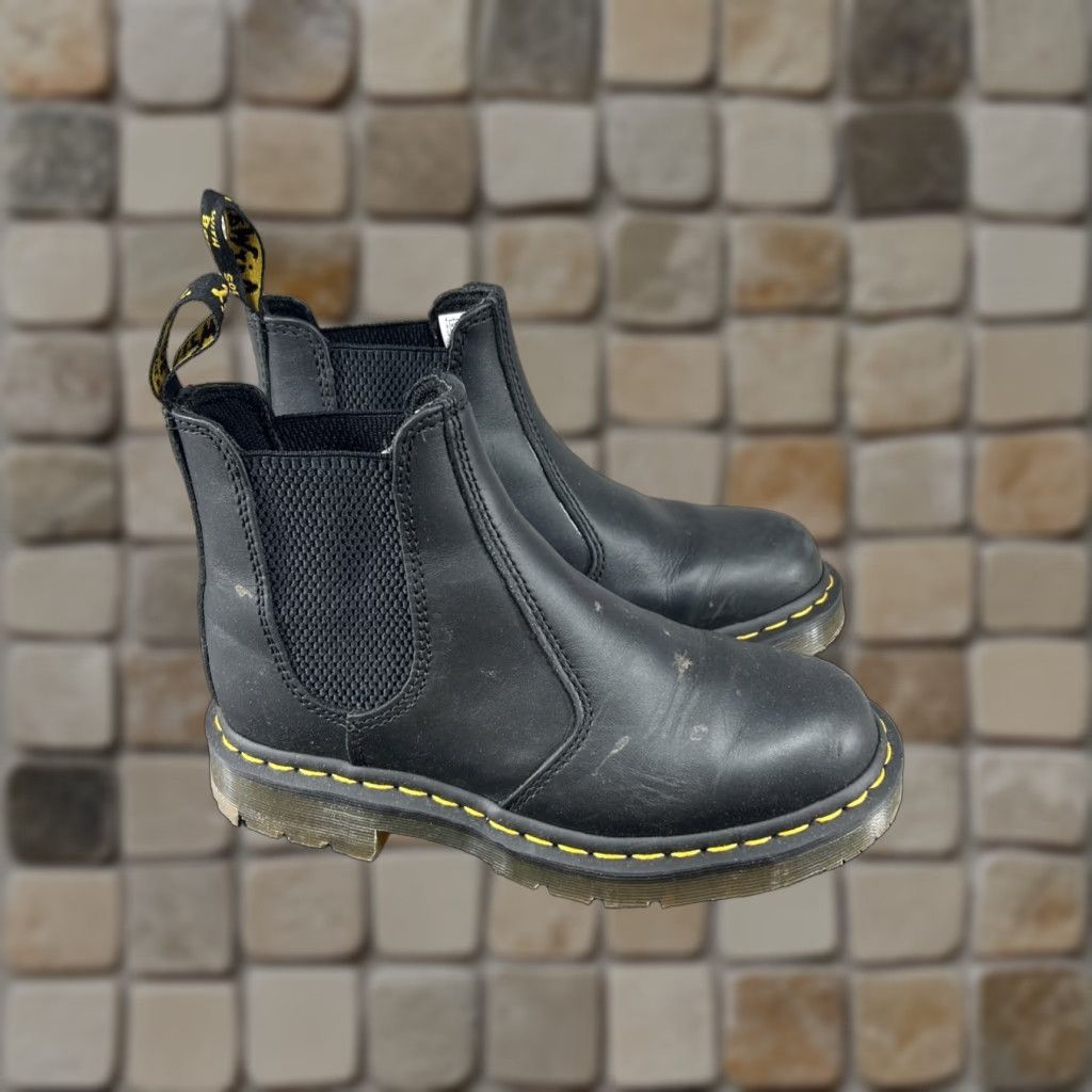 VINTAGE Dr Martens Chelsea Boots Women Size Leather Slip