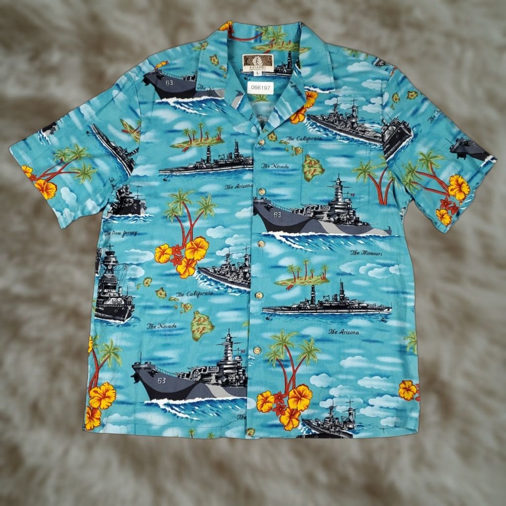 Vintage Kalaheo Shirt Mens Large Blue Battleship Print Hawaiian Button Up Short Sleeve Shirt Size US L / EU 52-54 / 3 - 1 Thumbnail