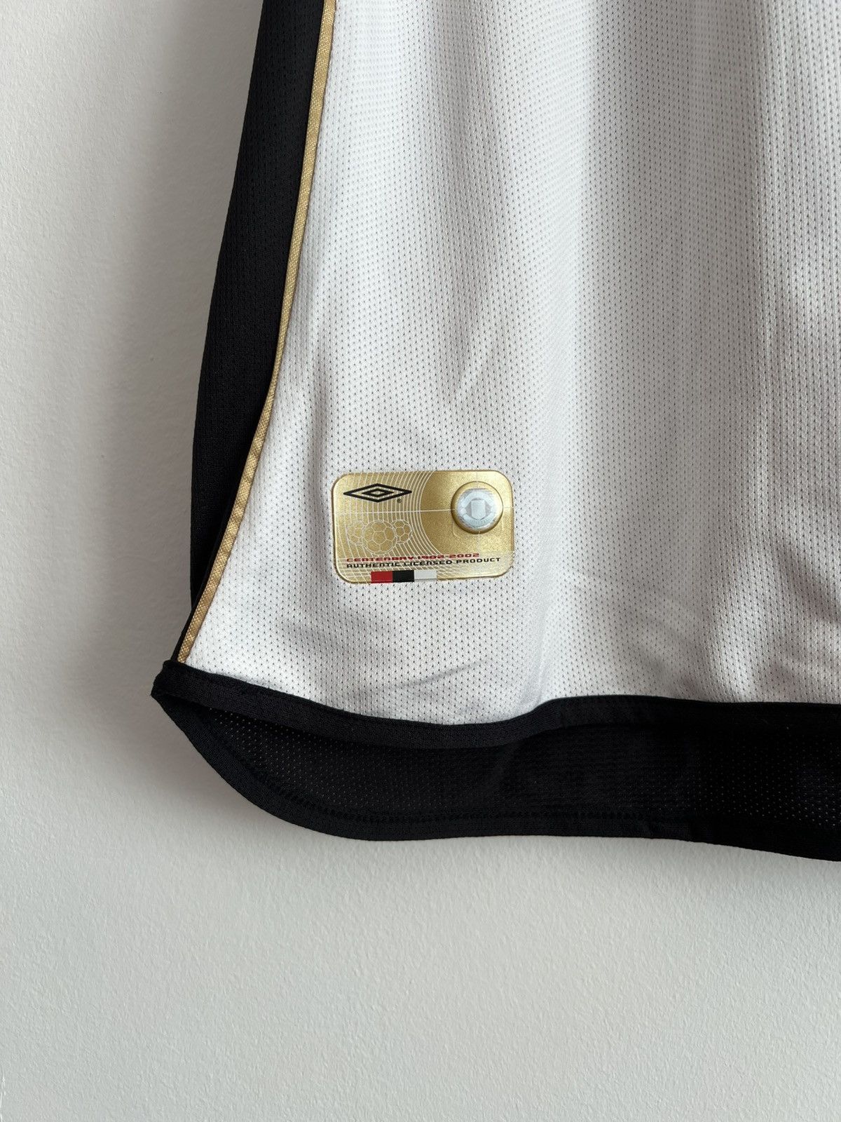 Umbro Manchester united 2001/02 centenary reversible Size US XL / EU 56 / 4 - 11 Thumbnail
