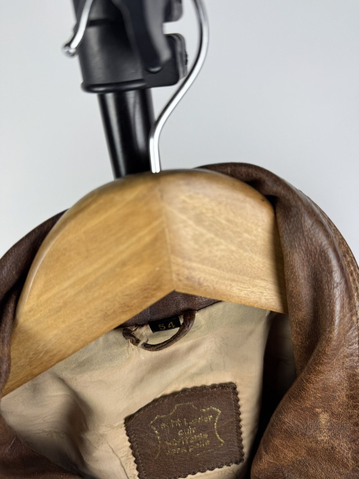 Japanese Brand Vintage Avant Garde Faded Western Margela Leather Jacket Size US L / EU 52-54 / 3 - 13 Thumbnail