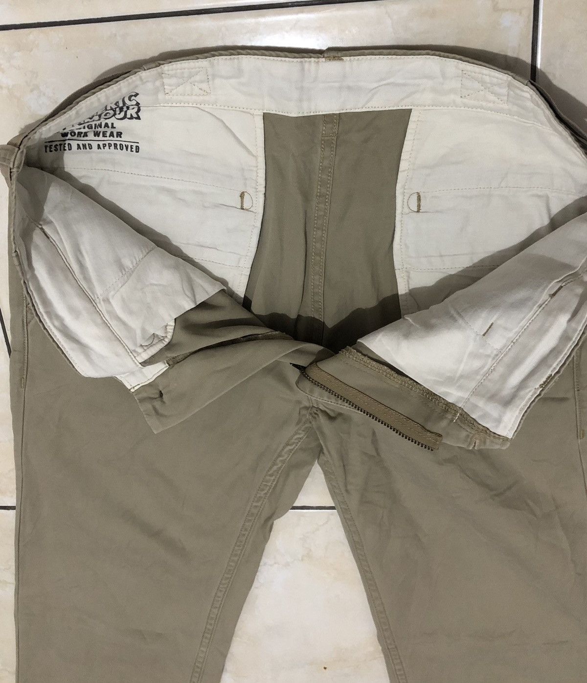 Hysteric Glamour Rare Hysteric Glamour Original Work Wear Chinos Khaki Beige Size US 33 - 6 Thumbnail