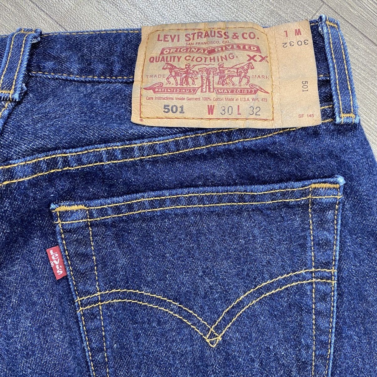 Levi's Vintage Clothing 🇺🇸1990s Vintage Levis 501 USA 30x32 Indigo Jeans Size US 30 / EU 46 - 13 Thumbnail