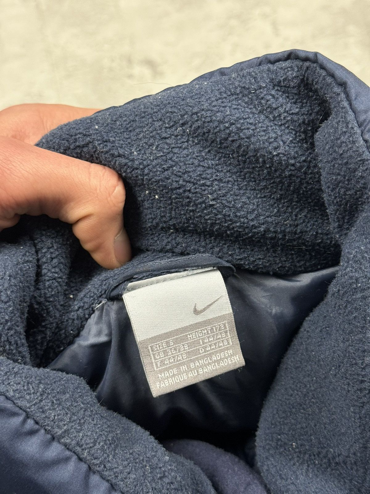 Nike Vintage Nike Y2K Puffer Down Vest Size S Size US S / EU 44-46 / 1 - 12 Thumbnail