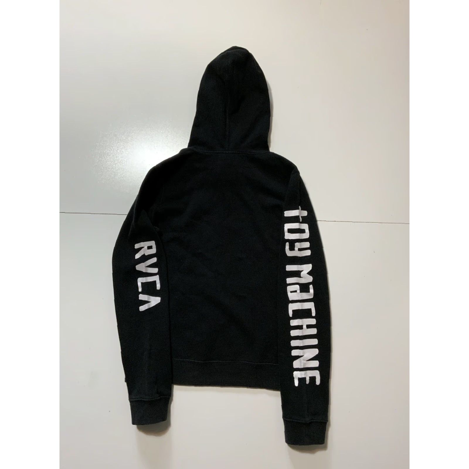RVCA VINTAGE RVCA X Toy Machine Monster Skateboarding Graphic Black Pullover Hoodie XS Mens Size US XS / EU 42 / 0 - 2 Thumbnail