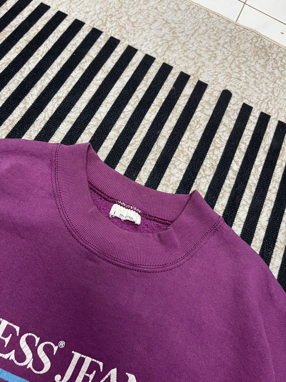 Guess VINTAGE 1993 GUESS BIG LOGO SWEATSHIRT Size US L / EU 52-54 / 3 - 8 Thumbnail