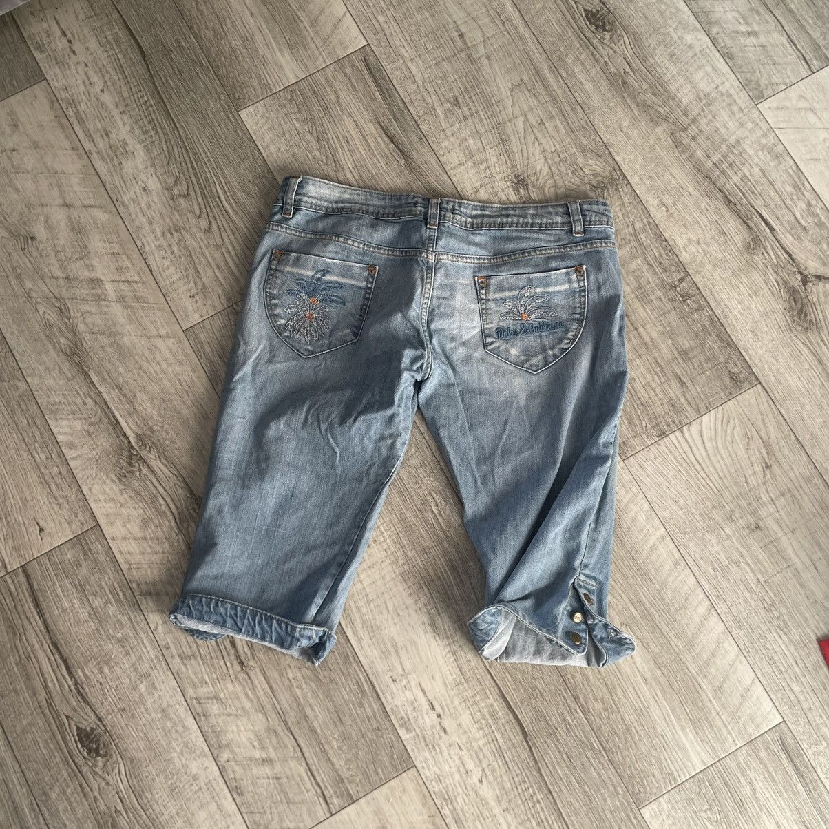 Dolce & Gabbana × Vintage Vintage D&G Dolce Gabbana shorts denim jeans big logo beach Size 30" / US 8 / IT 44 - 1 Thumbnail
