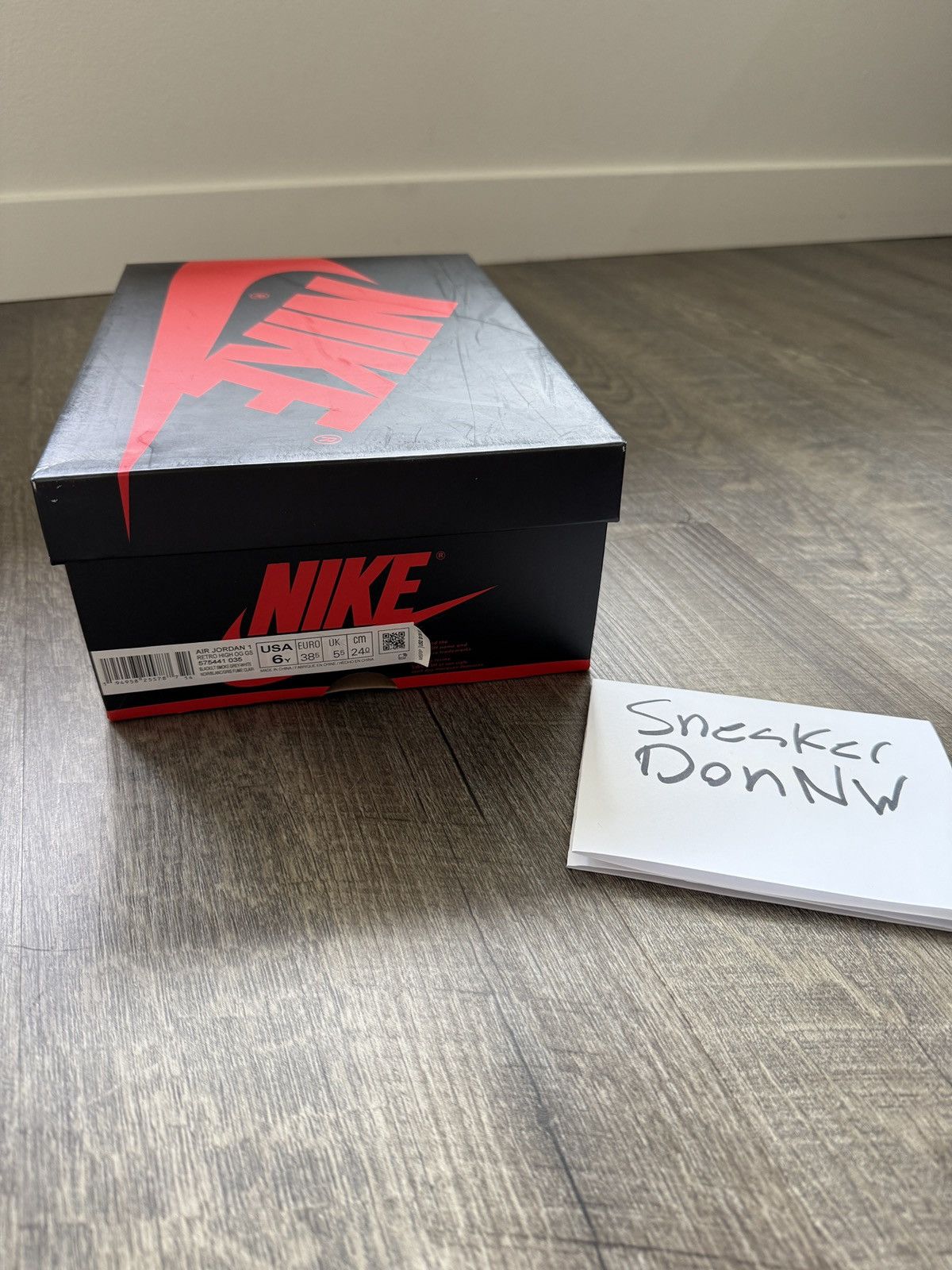 Jordan Brand Jordan 1 High Shadow 2.0 (GS) Size US 6 / EU 39 - 7 Thumbnail