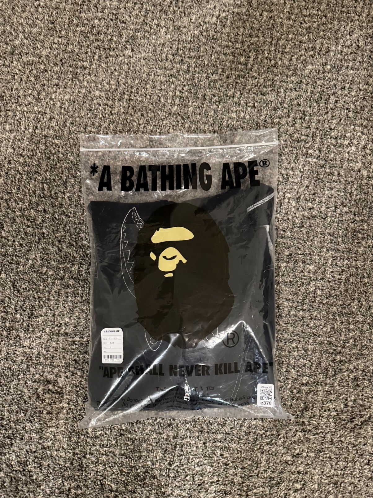 Bape BAPE Contrast Stitching Relaxed Fit Full-Zip Shark Hoodie Size US L / EU 52-54 / 3 - 1 Thumbnail