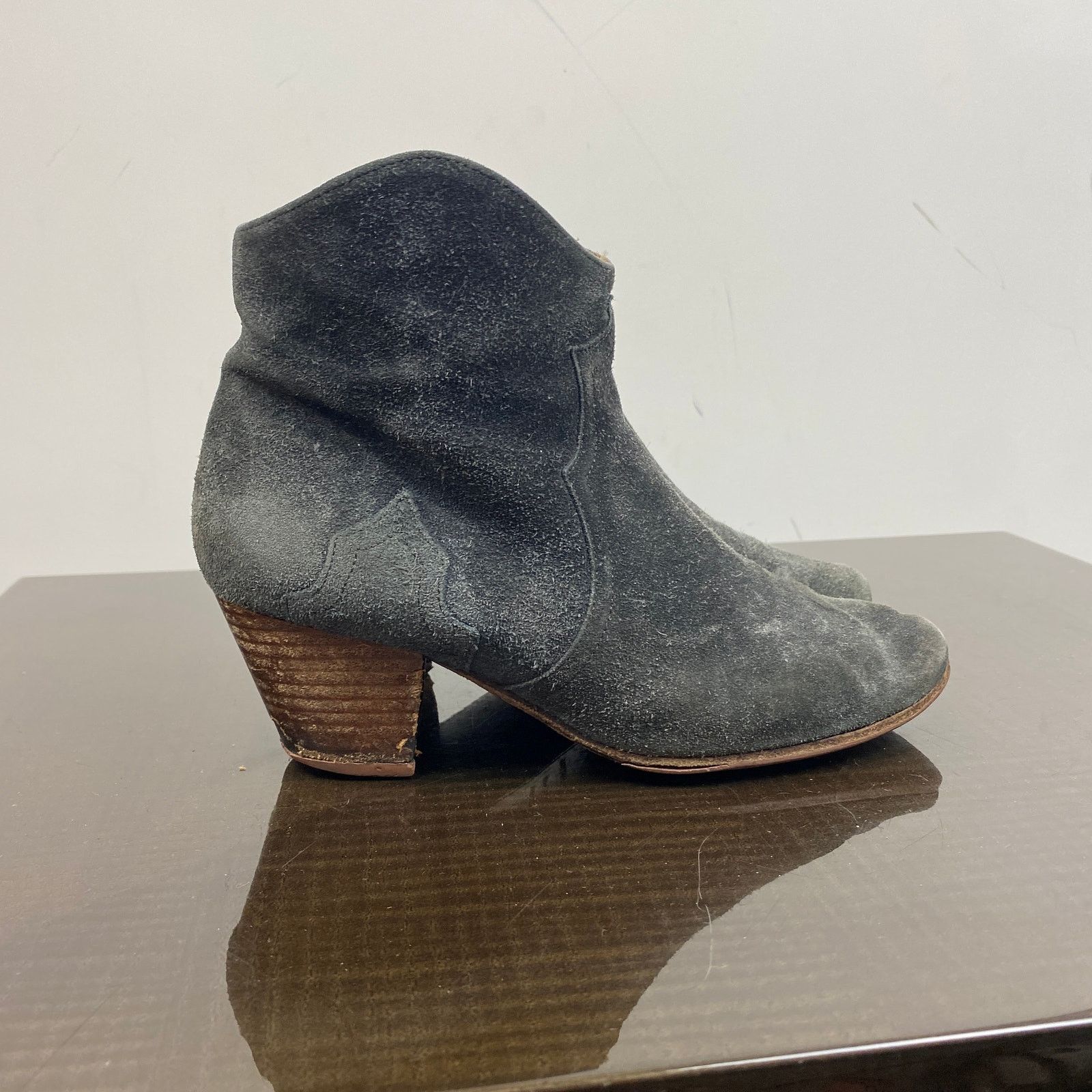 Isabel Marant Isabel Marant Etoile Dicker Zip Ankle Booties Womens 37 US 7 Size US 7 / IT 37 - 3 Thumbnail