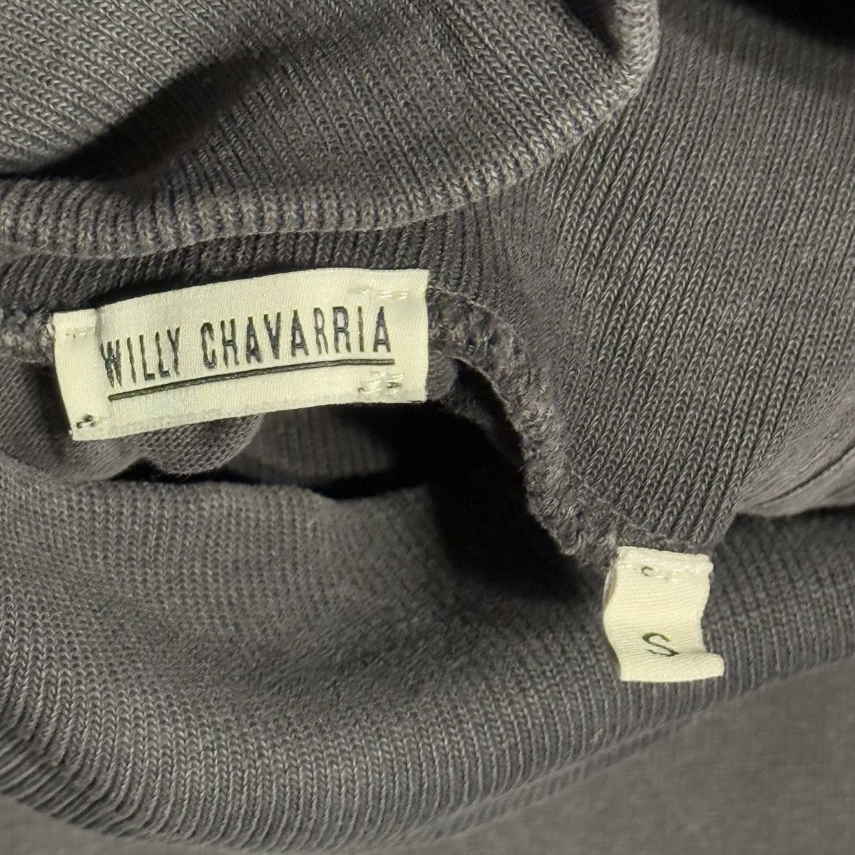 Willy Chavarria Willy Chavarria gray turtleneck with graphic print Size US S / EU 44-46 / 1 - 7 Thumbnail