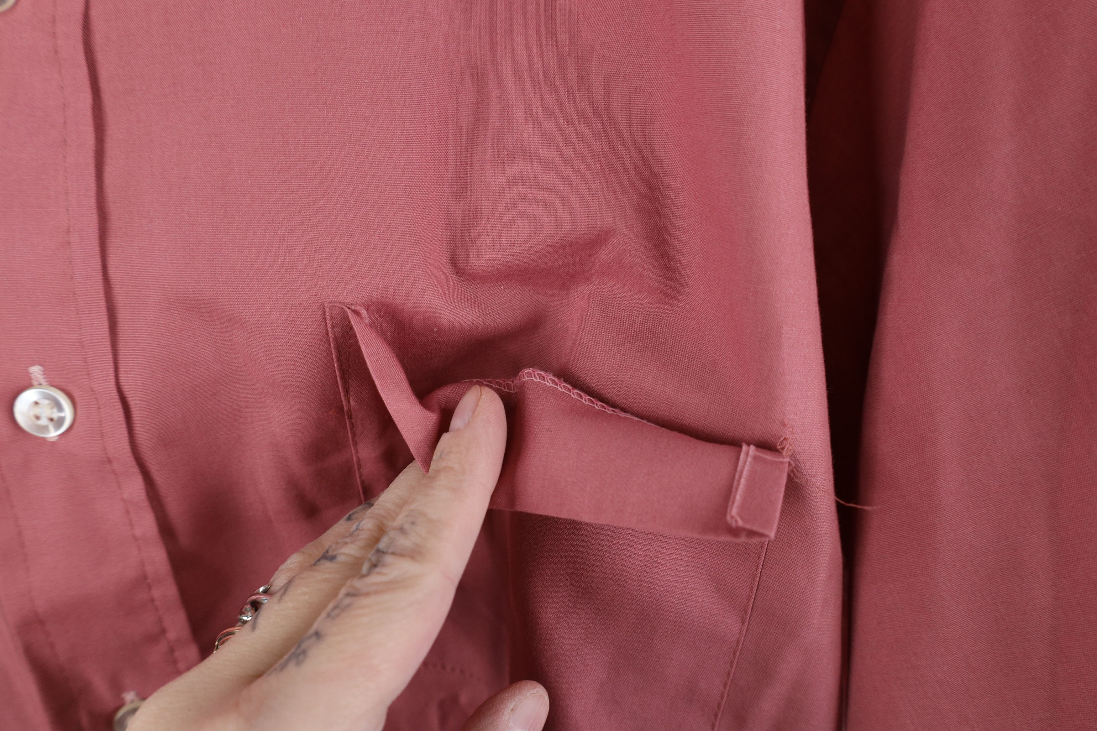 Vintage Vintage 70s Streetwear Collar Short Sleeve Button Shirt Pink Size US XL / EU 56 / 4 - 5 Thumbnail