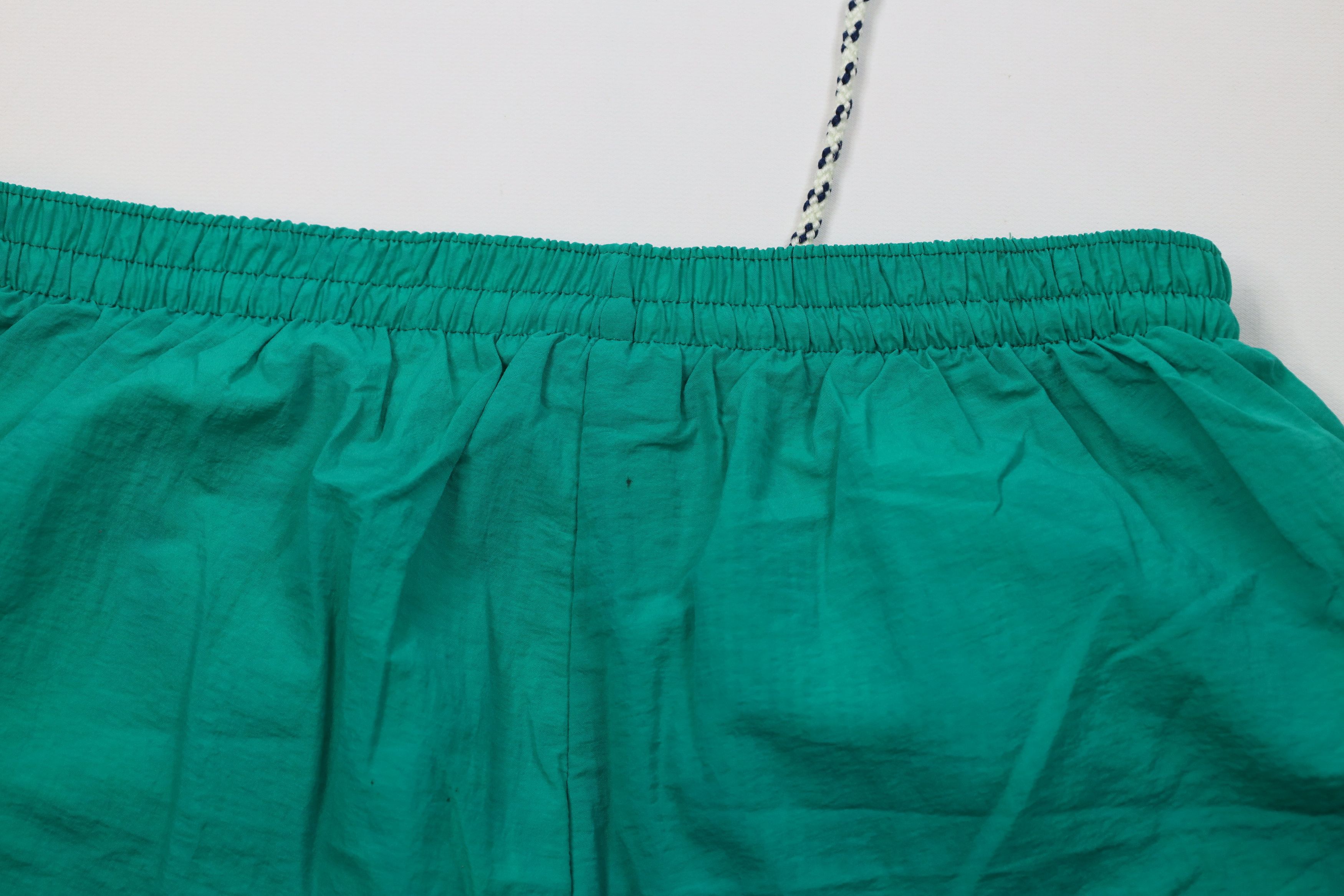 Vintage Vintage 90s Streetwear Above Knee Shorts Swim Trunks USA Size US 34 / EU 50 - 8 Thumbnail