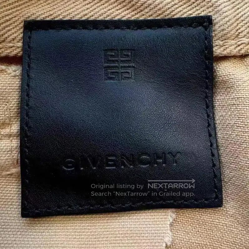 Givenchy Givenchy Women's Casual Pants in Off-White . Size 26" / US 2 / IT 38 - 4 Thumbnail
