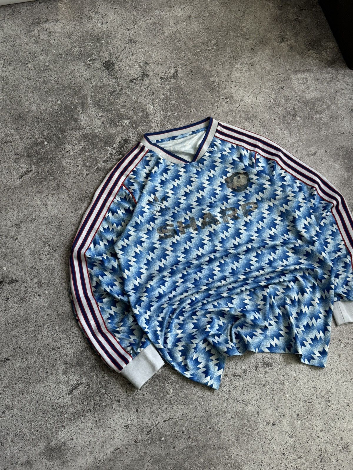 Vintage Vintage Manchester United FC reissue fan long sleeve t-shirt Size US M / EU 48-50 / 2 - 4 Thumbnail