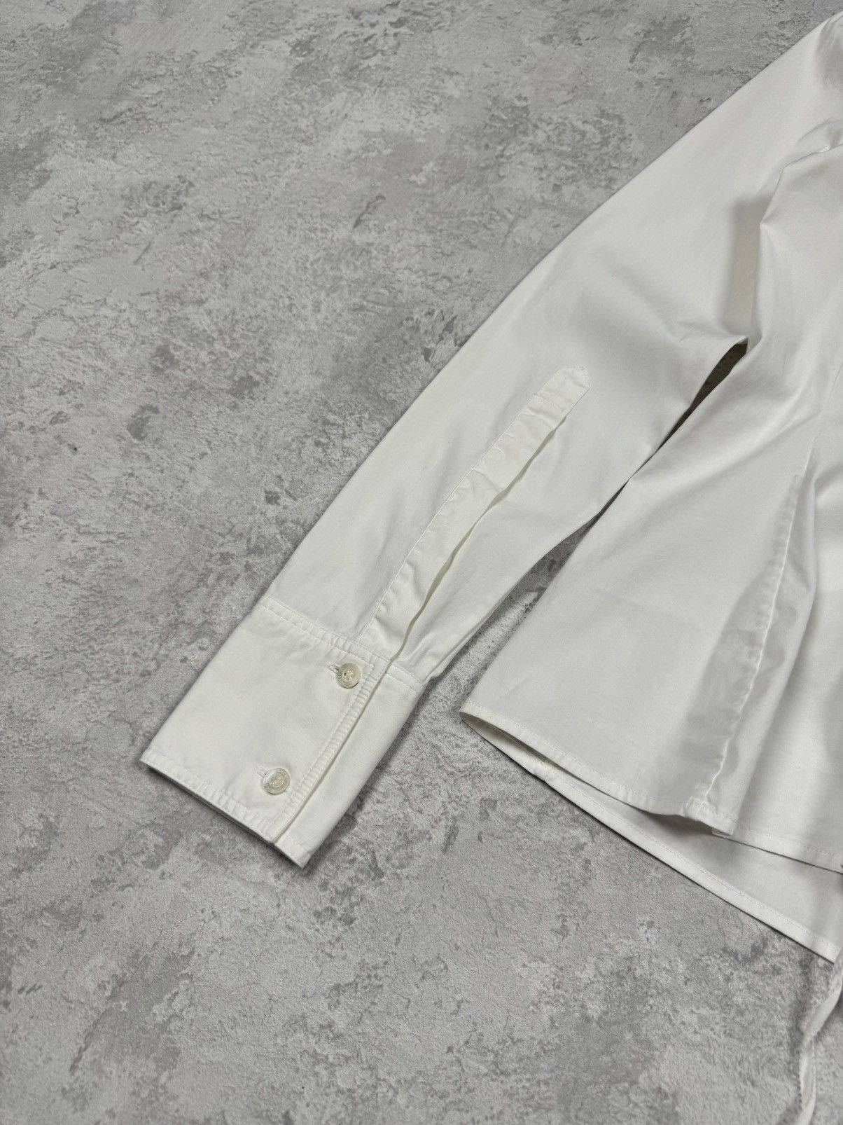Gucci Rare Gucci Lace-Up White Shirt Size 40 Size S / US 4 / IT 40 - 11 Thumbnail