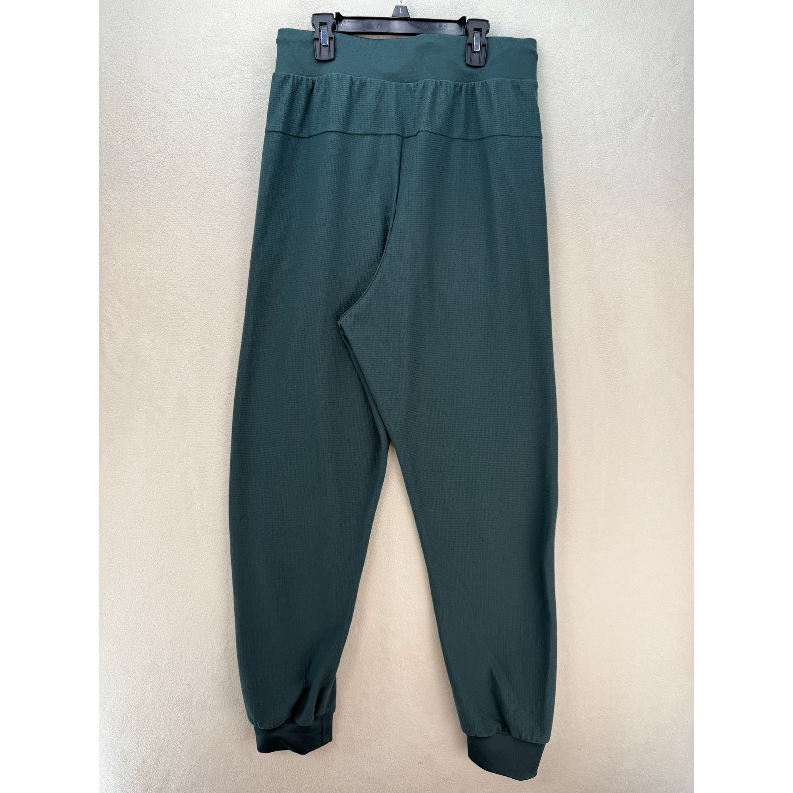 Adidas ADIDAS UNISEX SMALL WAFFLE JOGGER IT2475 BASKETBALL BRUSHED Size US 27 - 2 Thumbnail