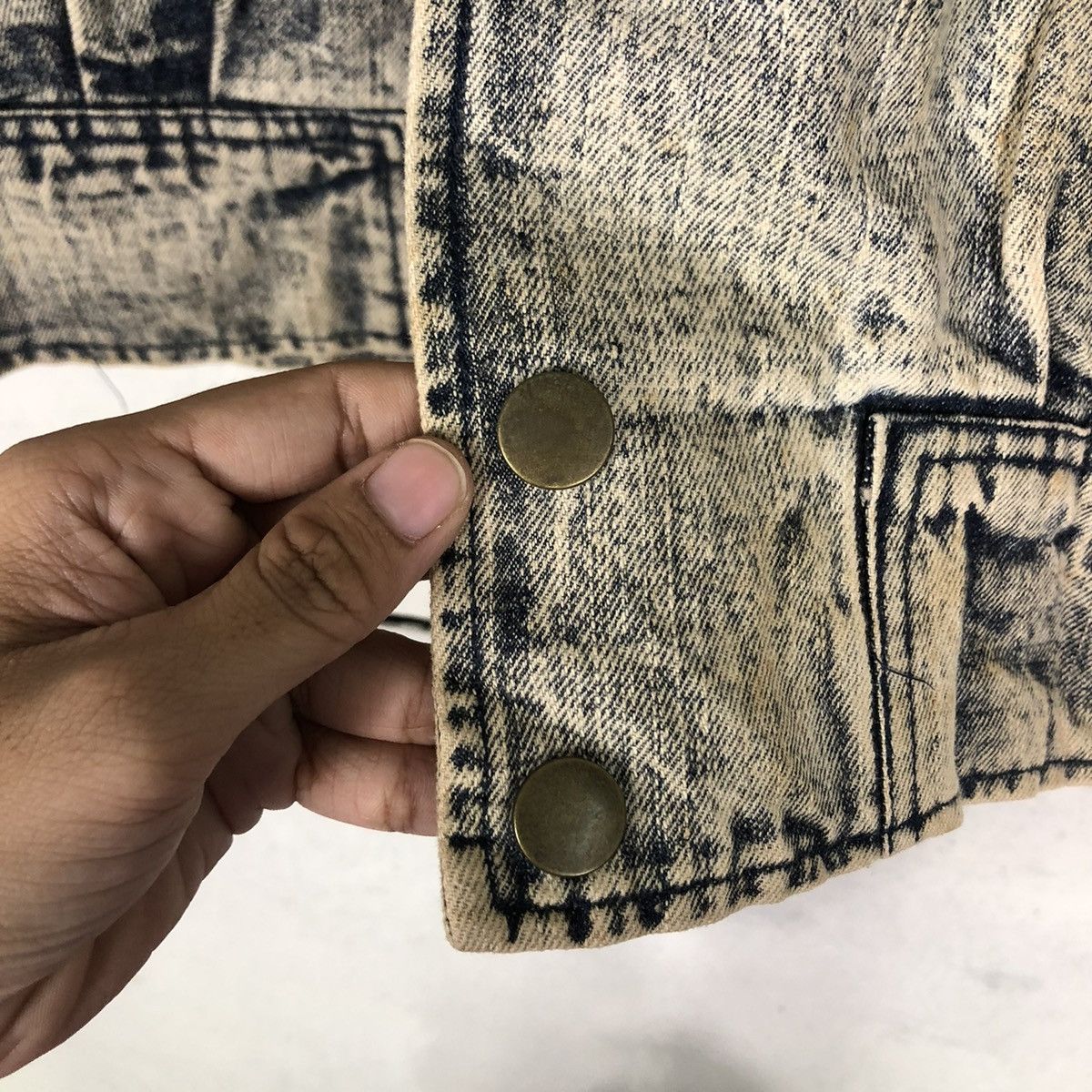 Japanese Brand 📌VINTAGE DENIM JACKET RUSTY BIKER VENCE EXCHANGE JAPAN Size US M / EU 48-50 / 2 - 16 Thumbnail