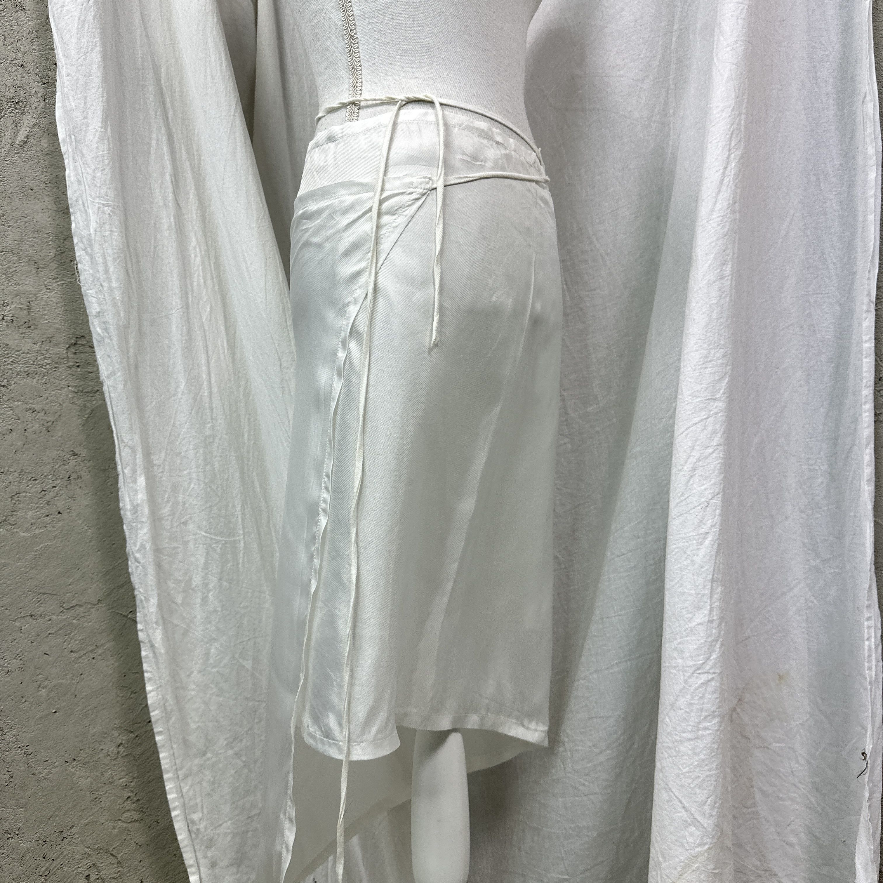 Ann Demeulemeester Vintage Ann Demeulemeester Wrapped Around Skirt Y2K Size 26" / US 2 / IT 38 - 3 Thumbnail