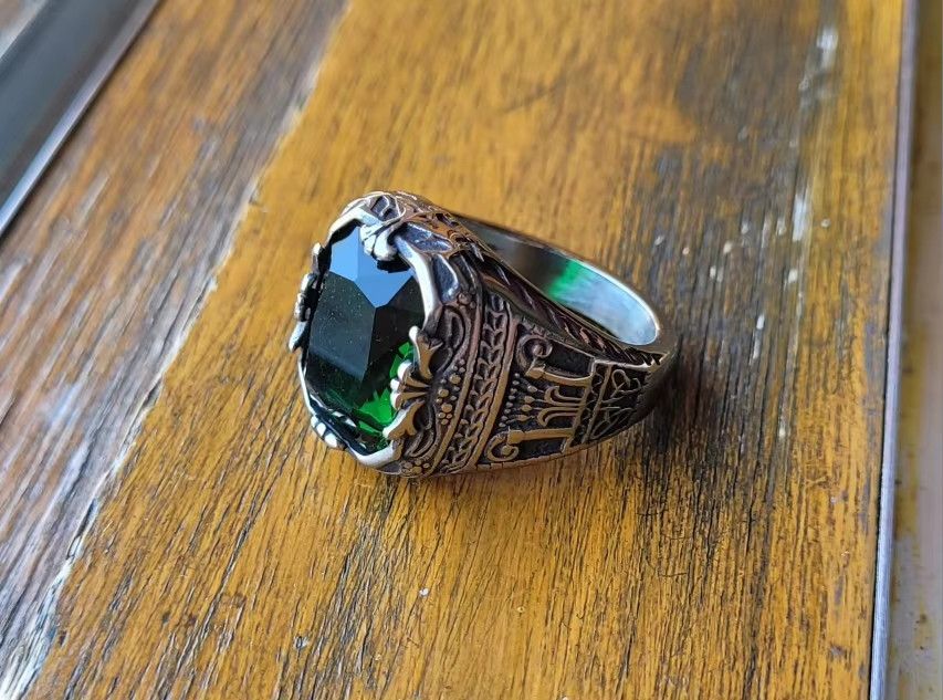 Jewelry Crown Totem green Ring Streetwear Jewelry Fashion Gift Size ONE SIZE - 3 Thumbnail