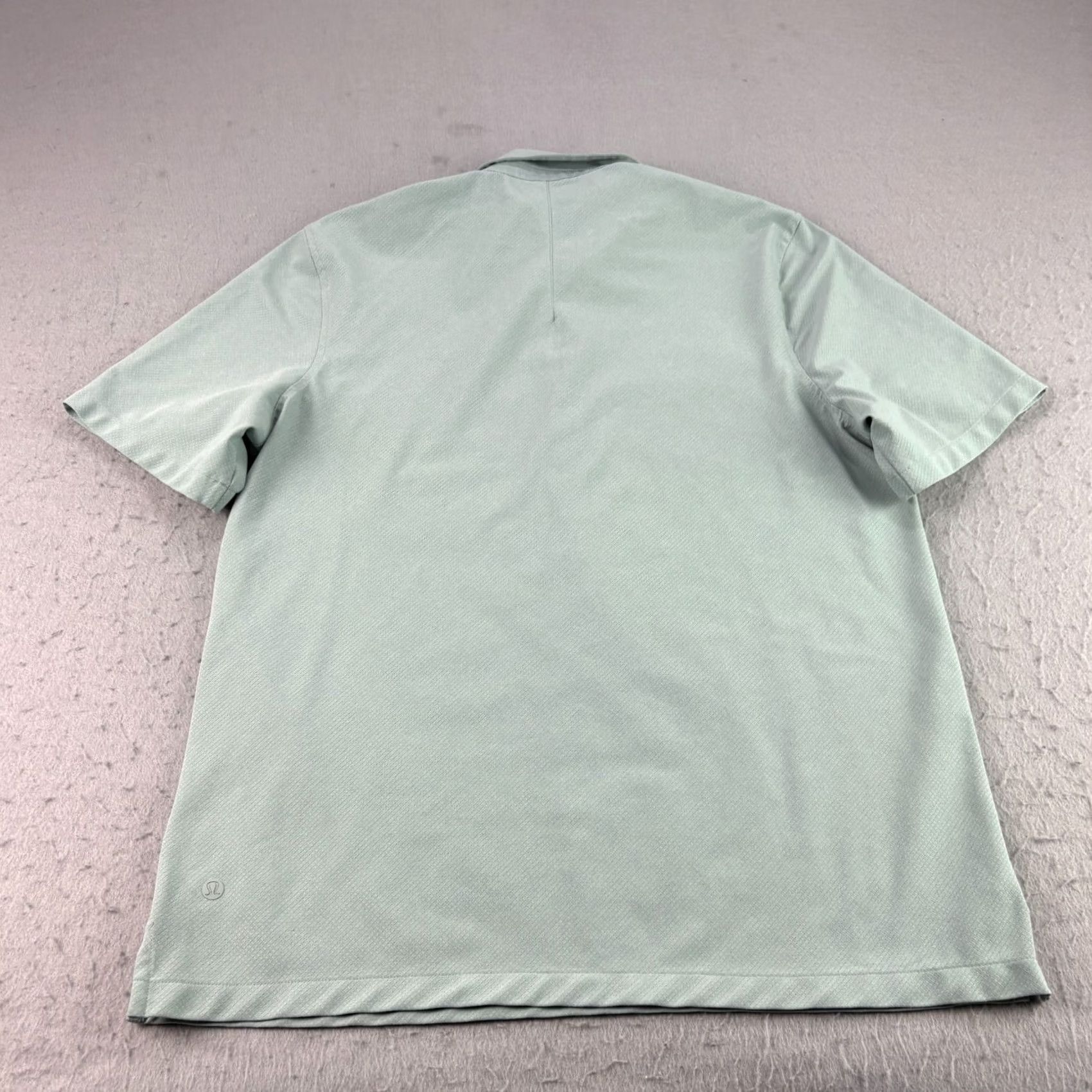 Lululemon Lululemon Shirt Mens M Green Air Popover 1/2 Button Up Performance Athleisure Shirt Size US M / EU 48-50 / 2 - 5 Thumbnail