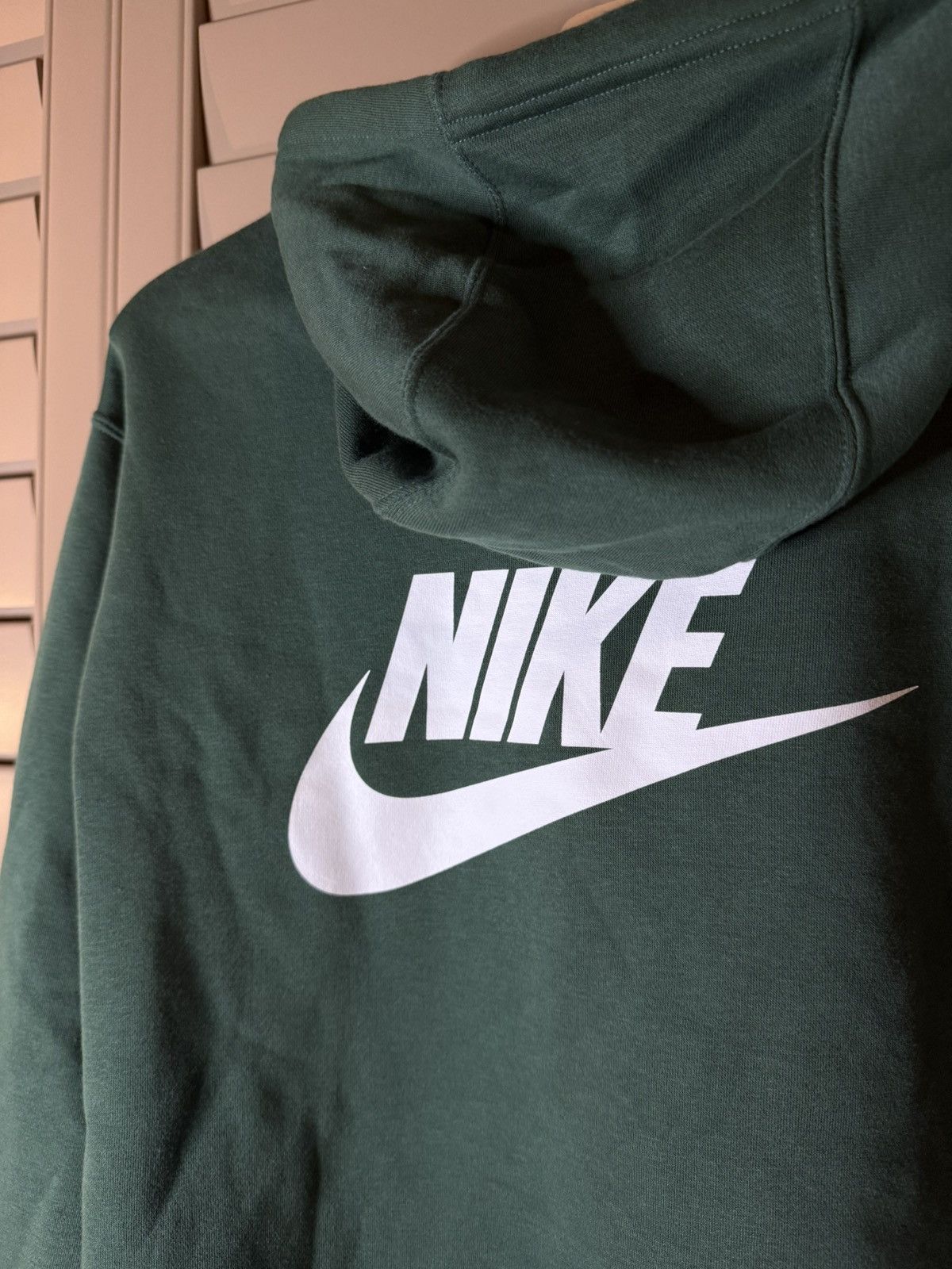 Nike Nike Stranger Things Hoodie Green Hawkins High Phys Ed Size US M / EU 48-50 / 2 - 6 Thumbnail