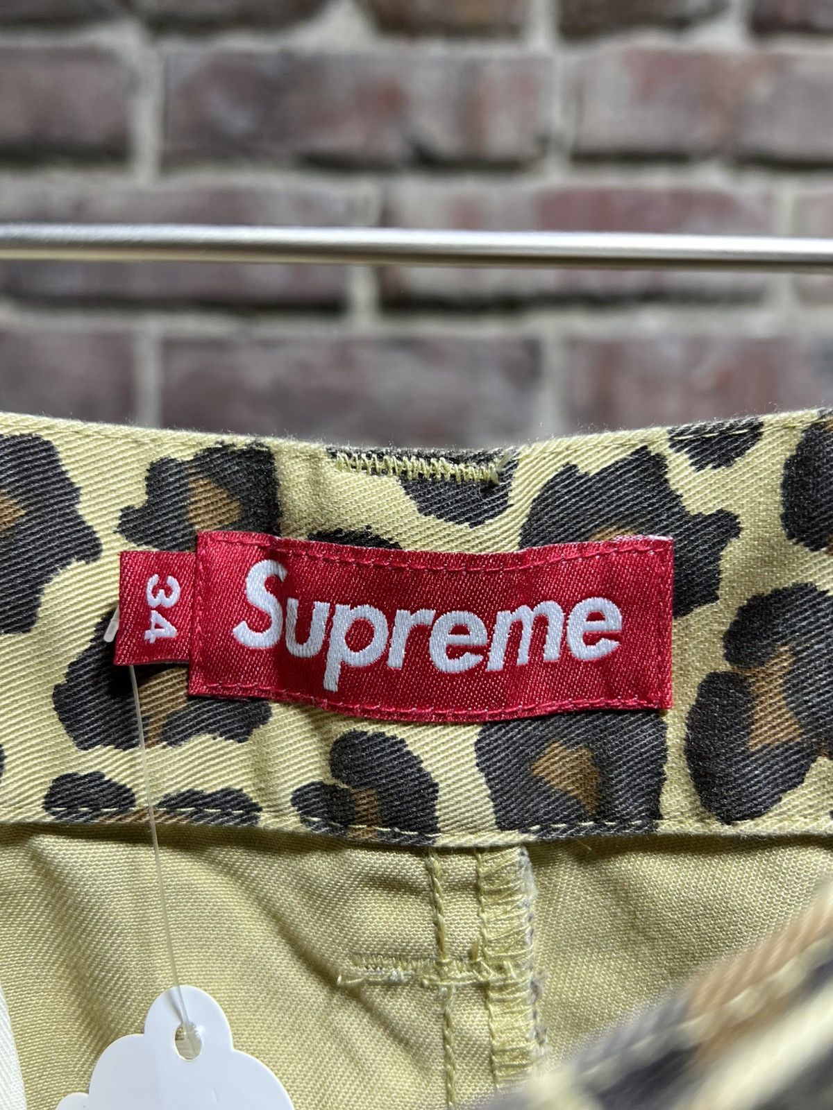Supreme Supreme Cheetah Chino Pants Size US 34 / EU 50 - 4 Thumbnail