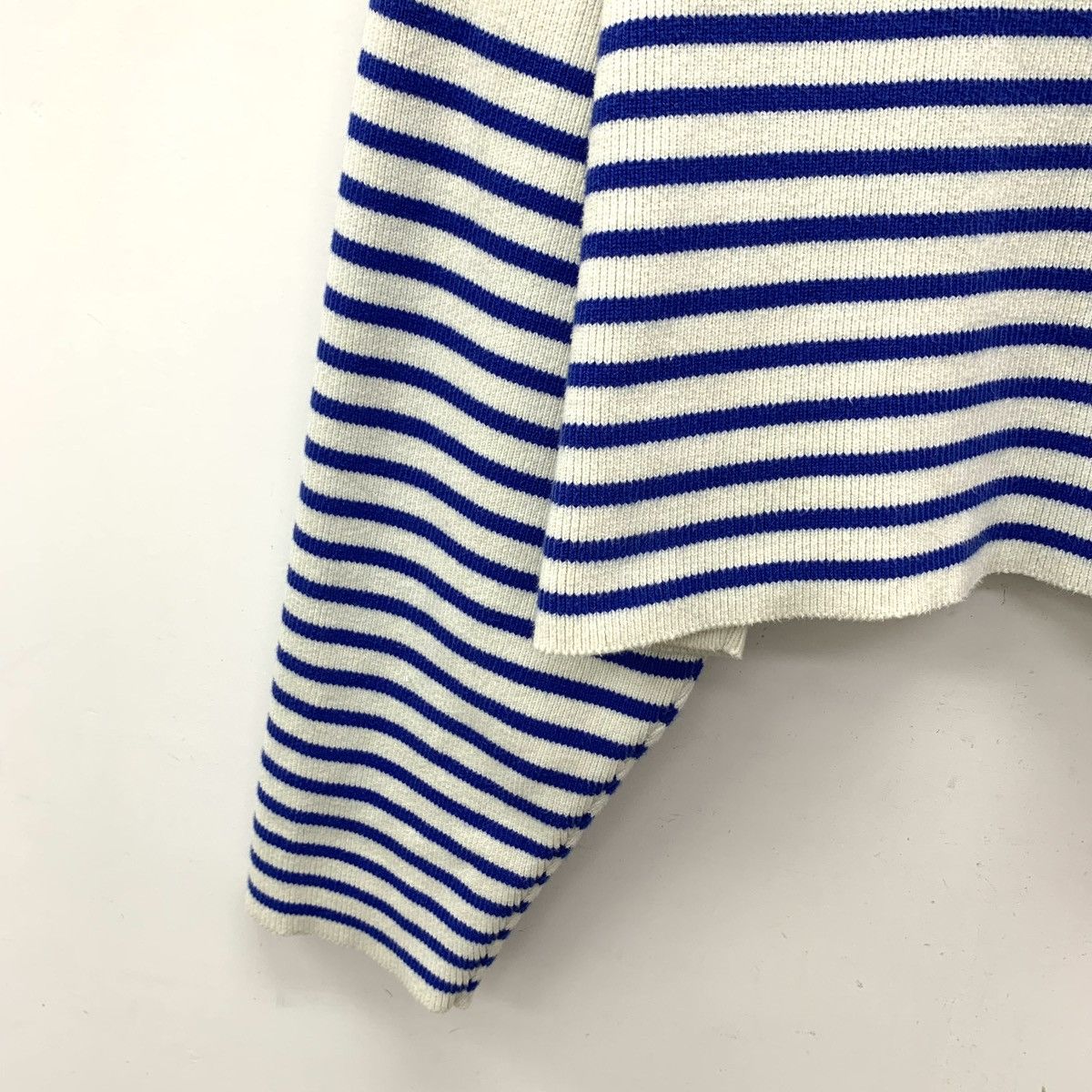 Celine Celine Color-blocked Striped Long Sleeve Knitwear K26WX Size S / US 4 / IT 40 - 4 Thumbnail