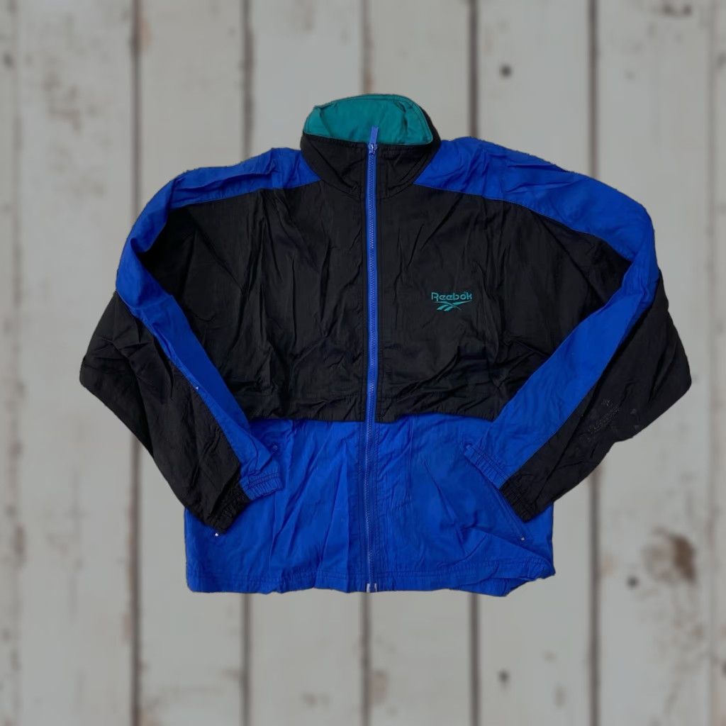 Reebok VINTAGE Reebok Windbreaker Jacket Men S Blue Black Stripe Hooded Zip Up Jacket Size US S / EU 44-46 / 1 - 1 Thumbnail