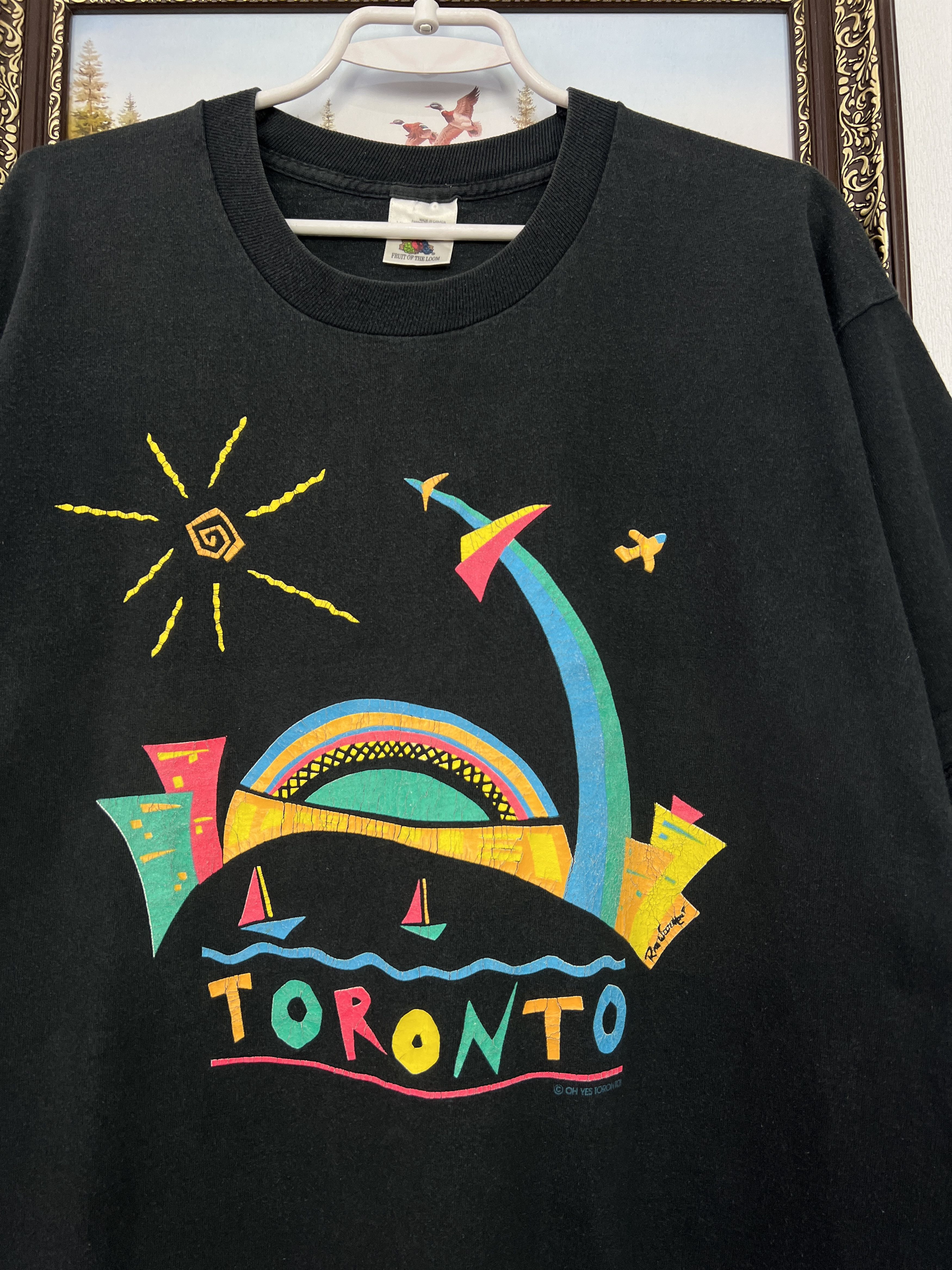 Fruit Of The Loom Vintage Toronto Skyline Shirt Neon Skydome Canada Over Print Size US XL / EU 56 / 4 - 3 Thumbnail