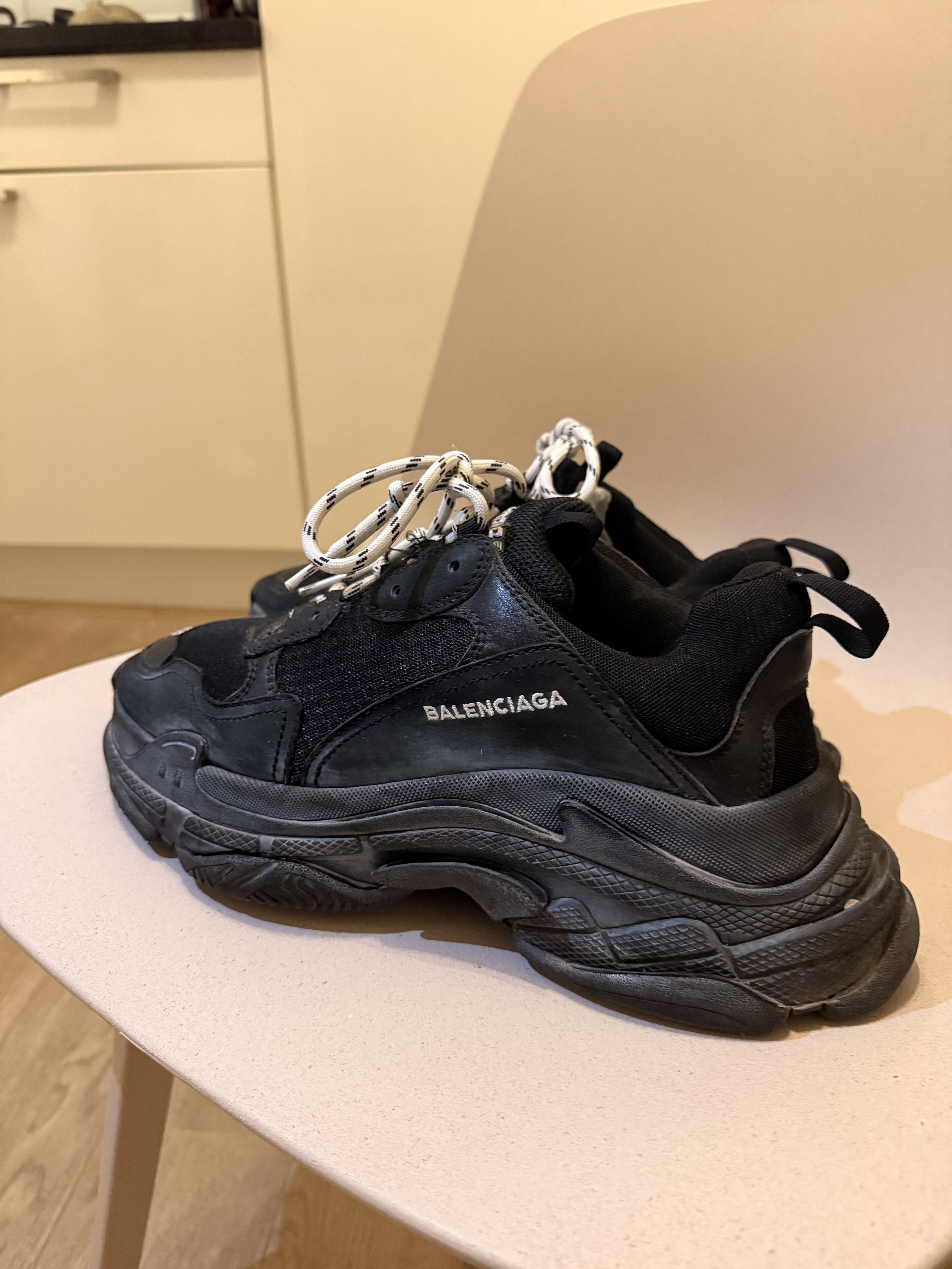 Balenciaga Balenciaga Triple S Size US 10 / EU 43 - 2 Thumbnail