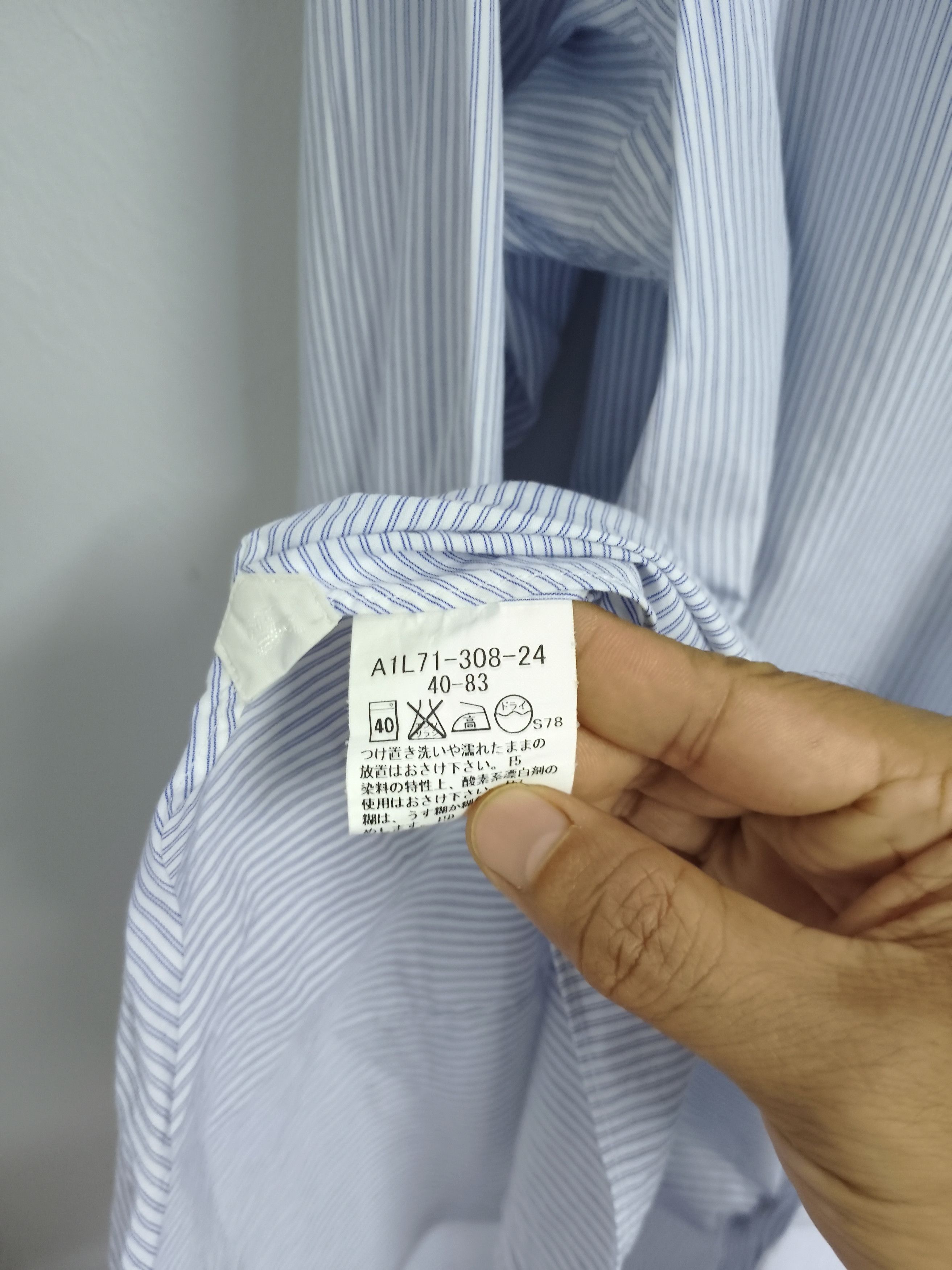 Burberry BURBERRY STRIPE BUTTON UP Size US M / EU 48-50 / 2 - 3 Thumbnail