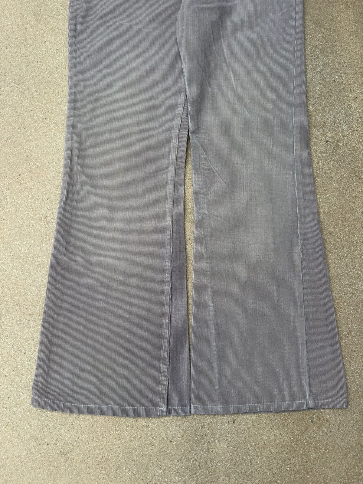 Levi's Vtg 80’s Levi’s 646 Bellbottom Flare Corduroy Pants 32x30 Size US 32 / EU 48 - 3 Thumbnail