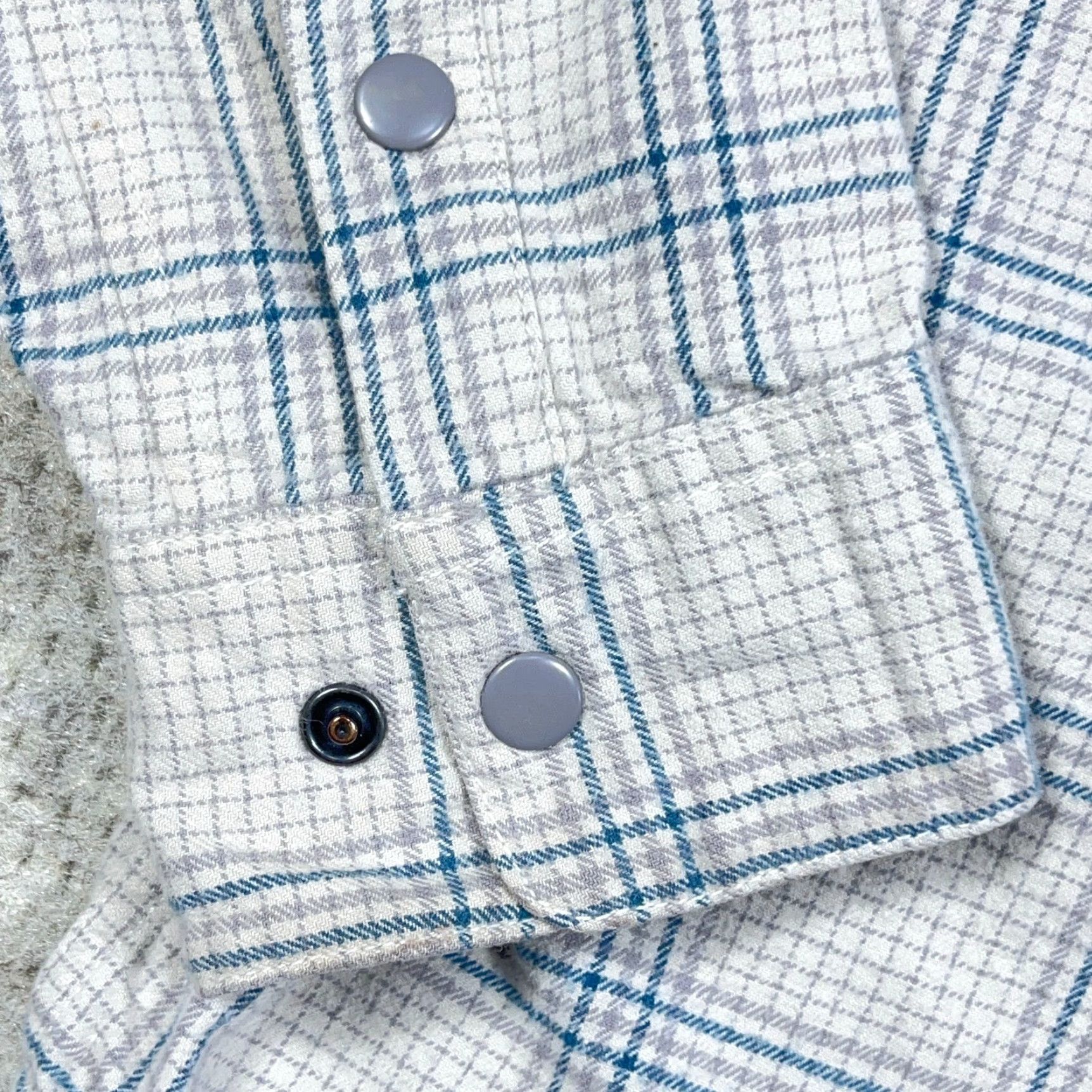 Howler Brothers VINTAGE Howler Bros Flannel Shirt Men Medium Tan Blue Plaid Snap Button Hiking Camp Size US M / EU 48-50 / 2 - 7 Thumbnail