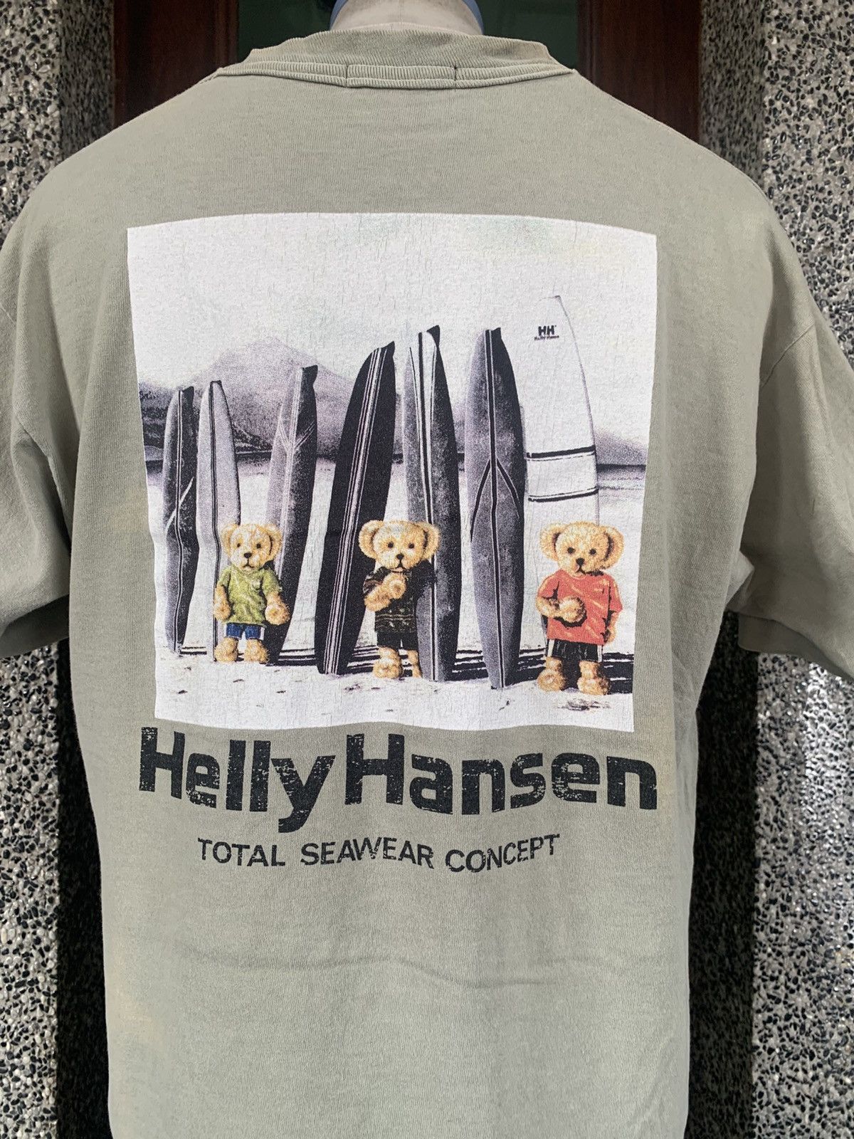 Helly Hansen Vintage 90s Helly Hansen Seawear Concept Surfing T shirt Size US M / EU 48-50 / 2 - 2 Thumbnail